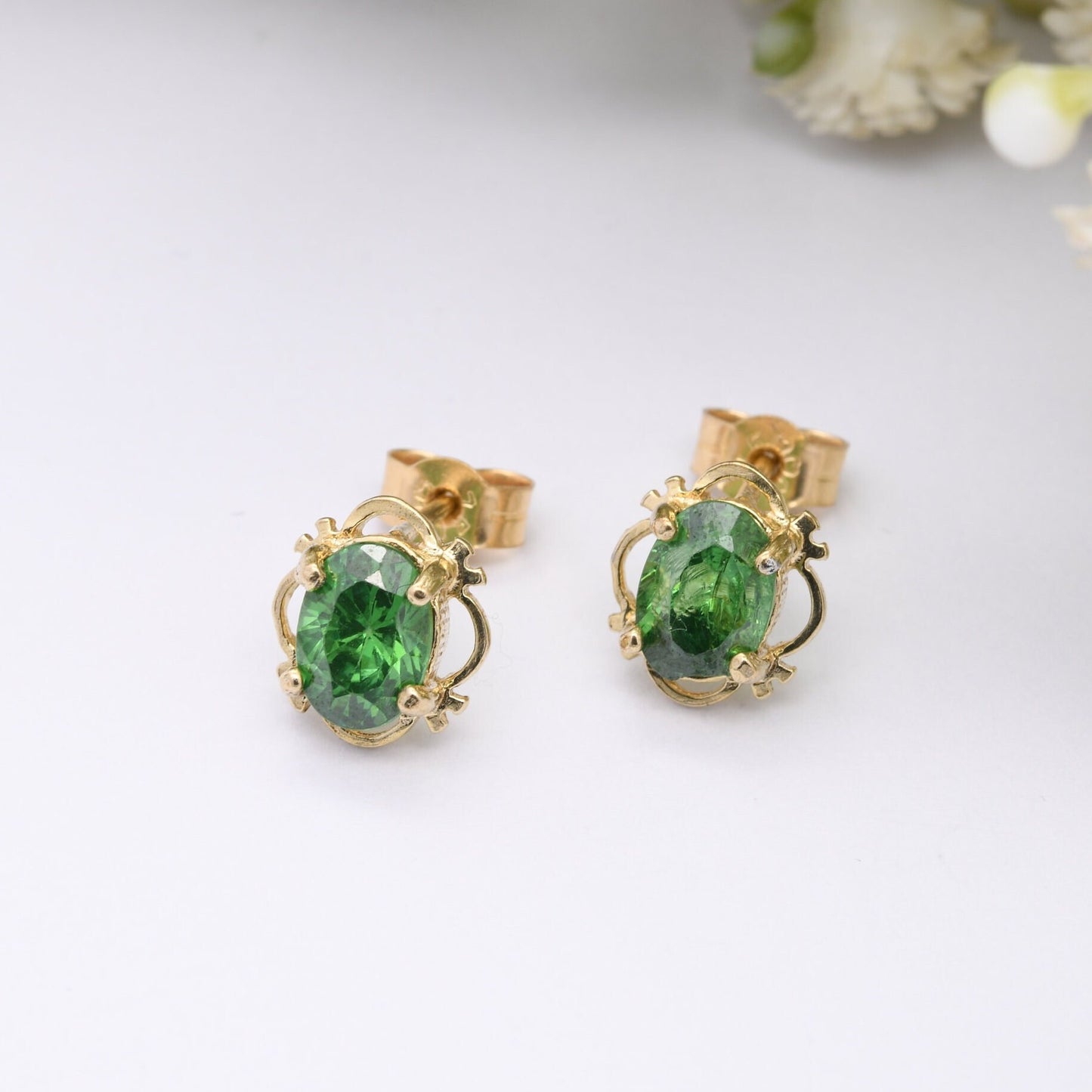 Vintage 9ct Gold Stud Earrings with Lime Green Gemstone