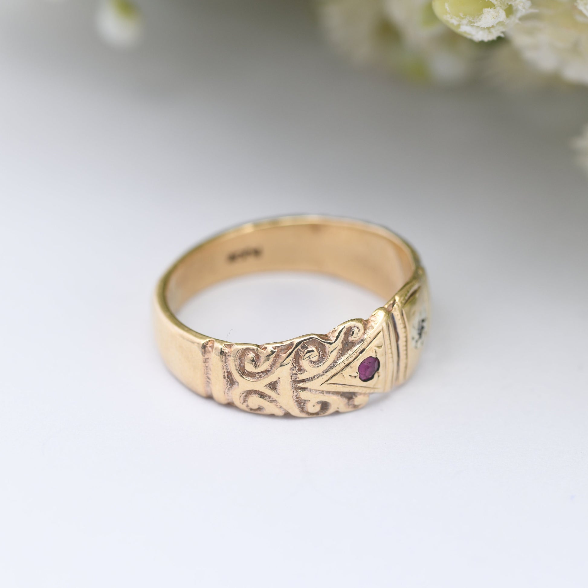 Antique 9ct Gold Diamond Ruby Gypsy Ring 1915 - Three Stone Trilogy Ring with Detailed Scrolling | UK Size - J 1/2 | US Size - 5