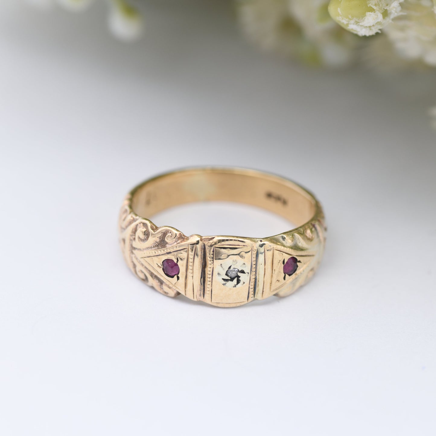 Antique 9ct Gold Diamond Ruby Gypsy Ring 1915 - Three Stone Trilogy Ring with Detailed Scrolling | UK Size - J 1/2 | US Size - 5