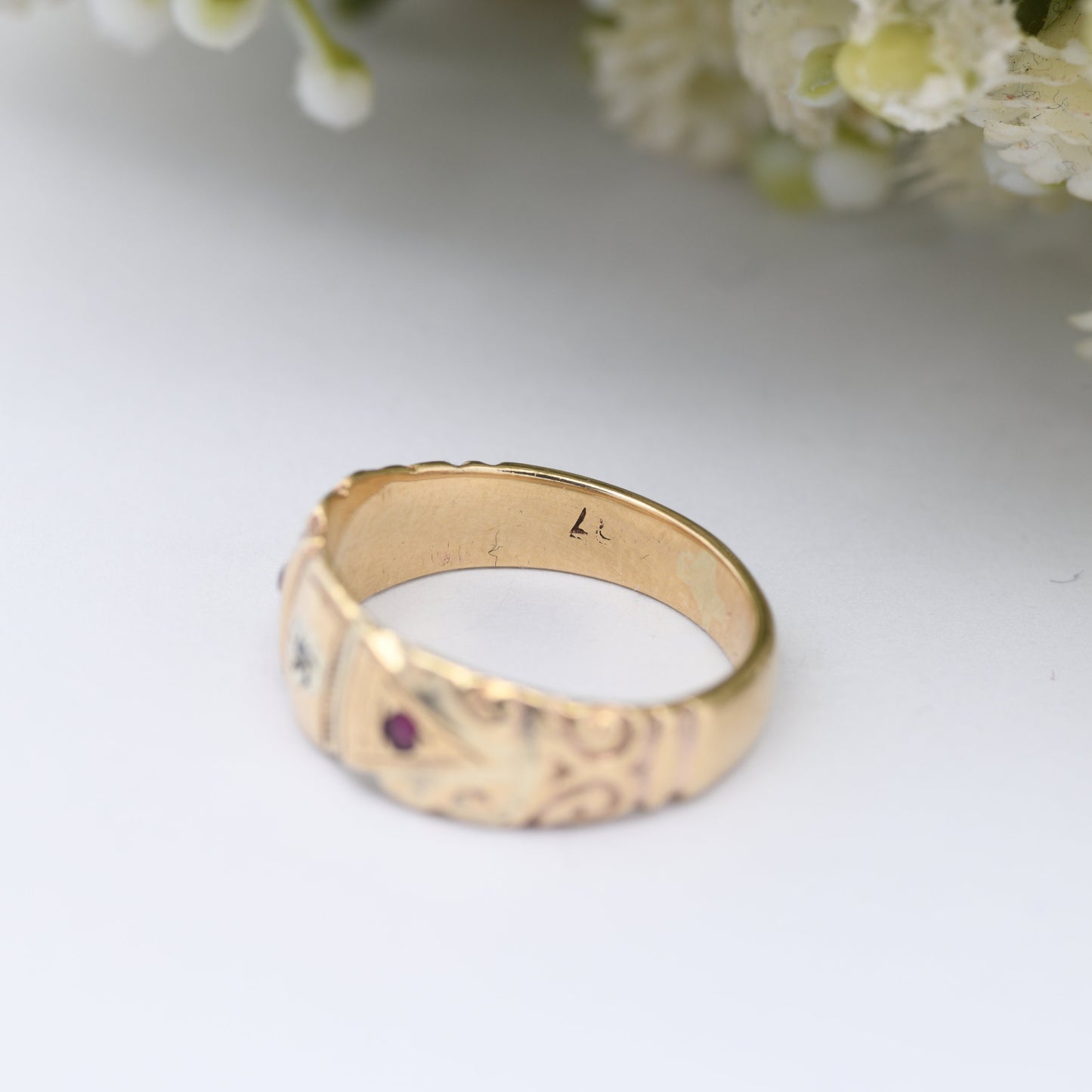 Antique 9ct Gold Diamond Ruby Gypsy Ring 1915 - Three Stone Trilogy Ring with Detailed Scrolling | UK Size - J 1/2 | US Size - 5