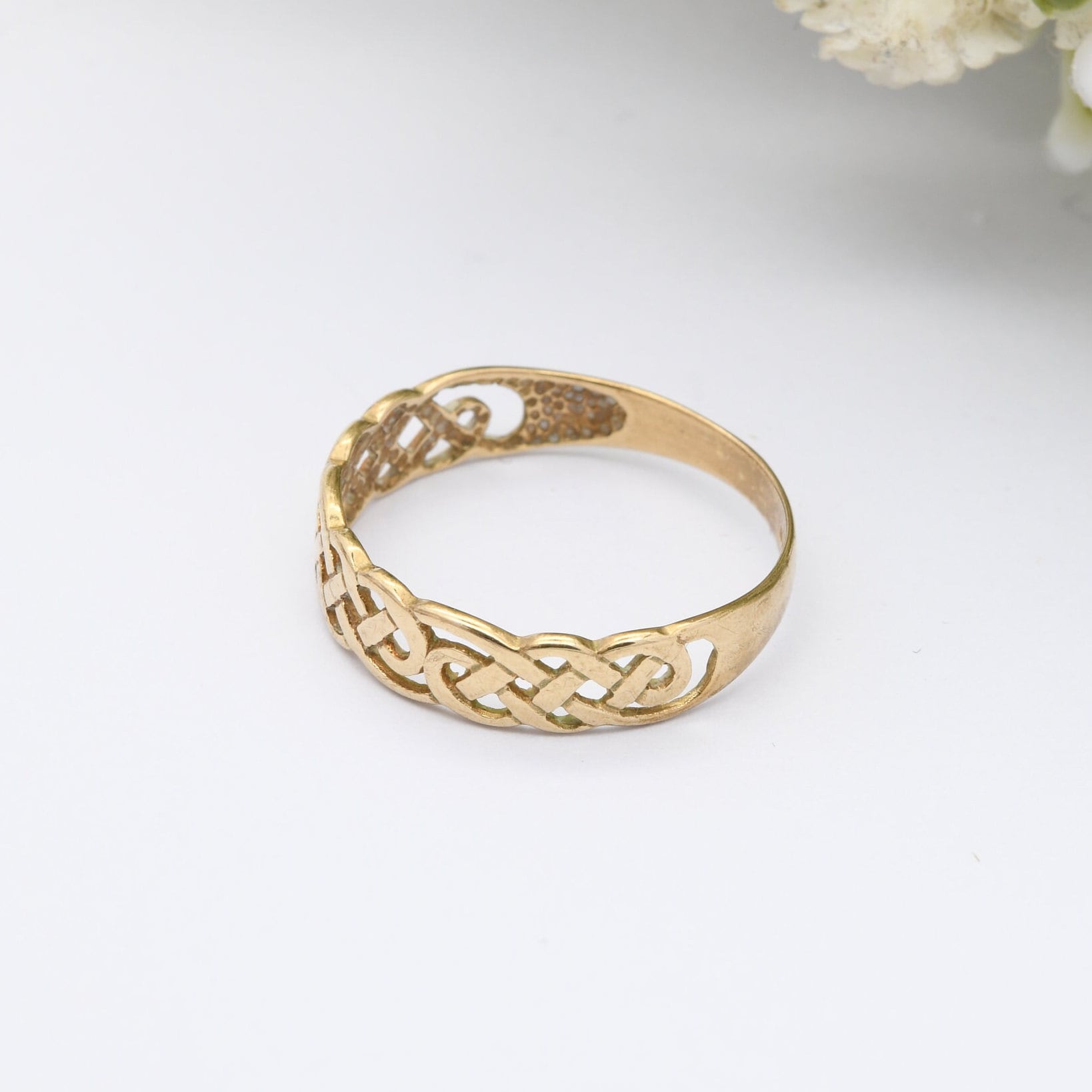 Vintage 9ct Gold Celtic Knot Ring - Woven Band | Rope Twist | UK Size - P | US Size - 7 1/2