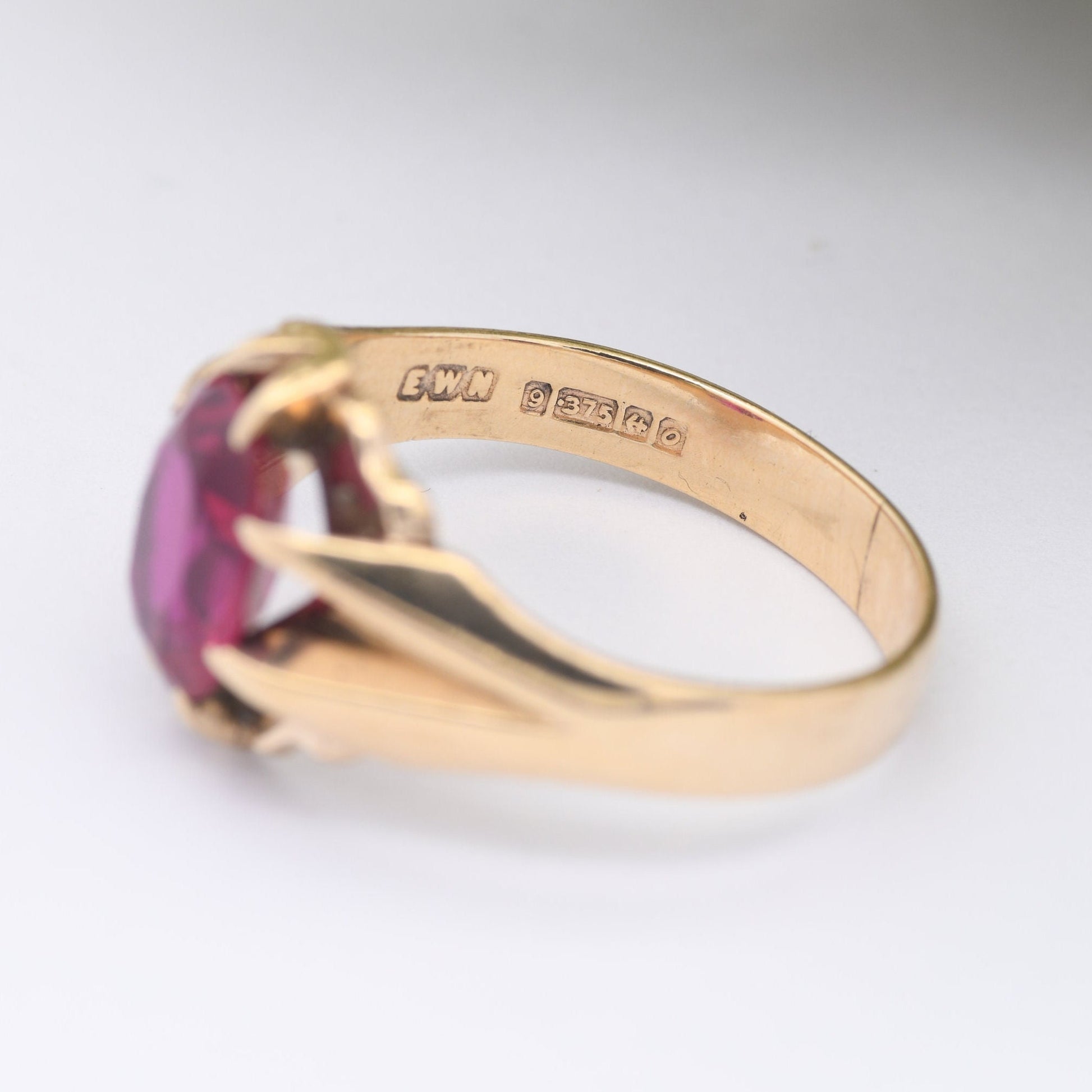 Vintage 9ct Gold Ruby Signet Ring - Mid-Century 1963 | Large Men's Ring | UK Size - U | US Size - 10