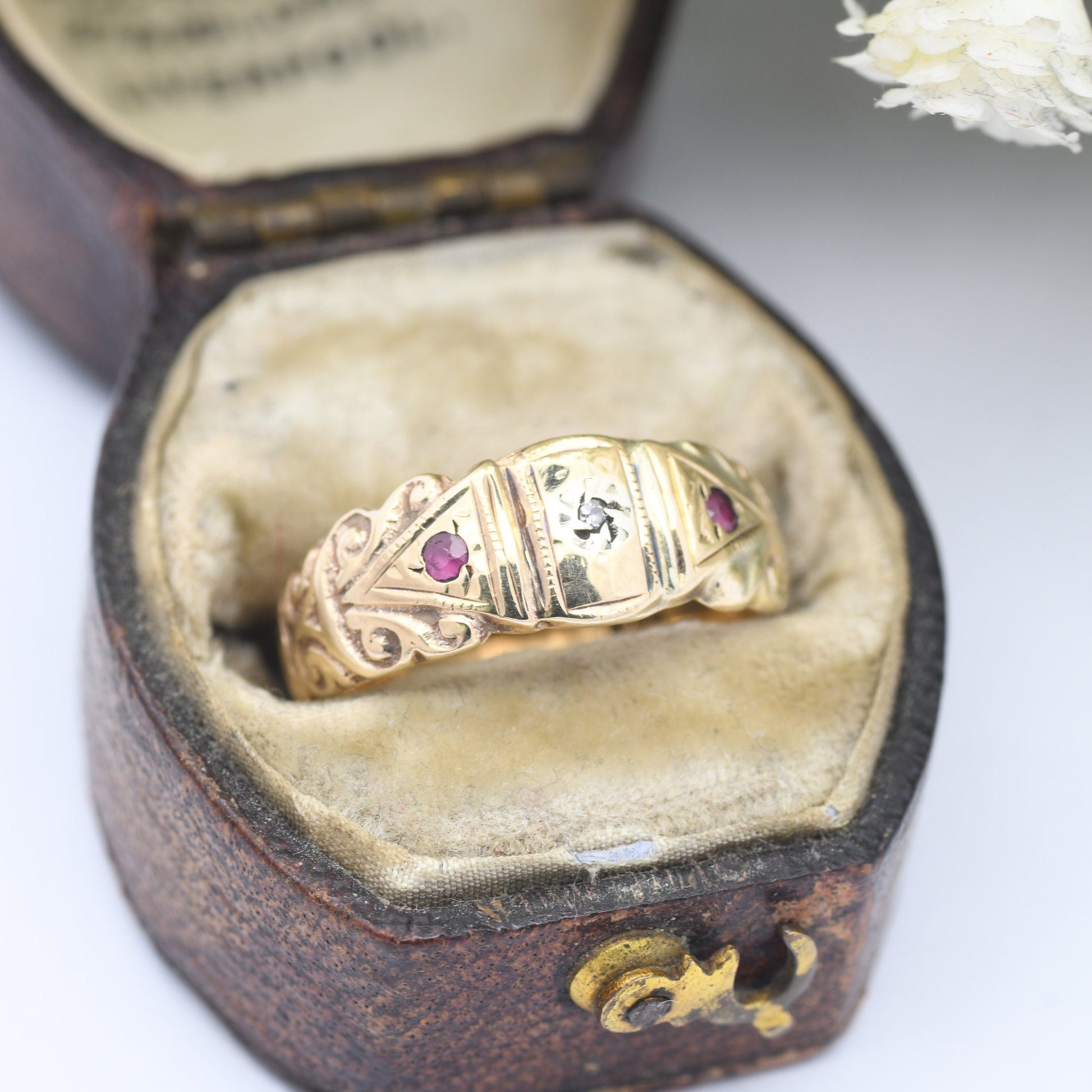 Antique 9ct Gold Diamond Ruby Gypsy Ring 1915 - Three Stone Trilogy Ring with Detailed Scrolling | UK Size - J 1/2 | US Size - 5