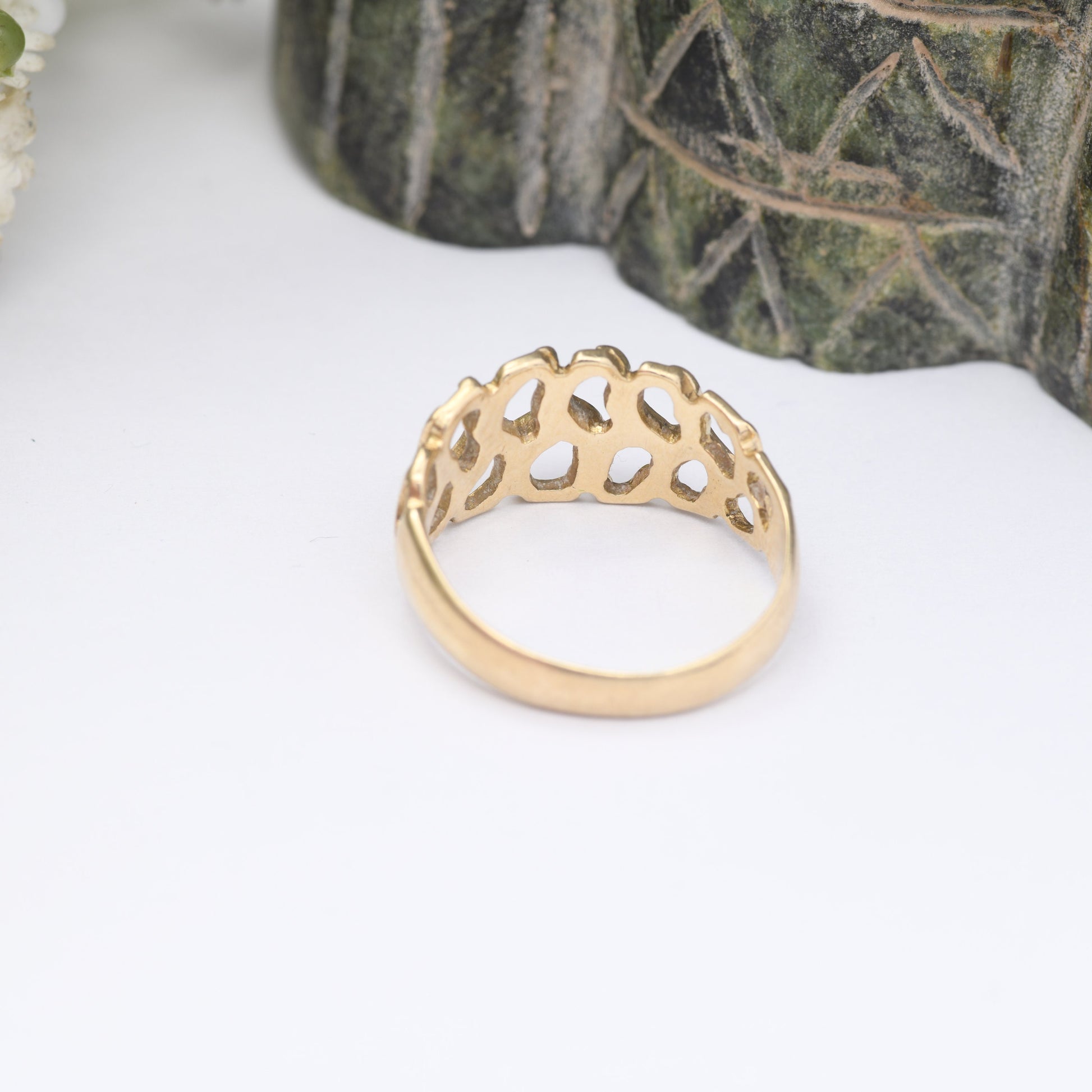 Vintage 9ct Gold Ring 1971 - Modernist Sculptural Brutalist Design | Openwork Space Age | Unisex Crater Ring | UK Size - O | US Size - 7 1/4