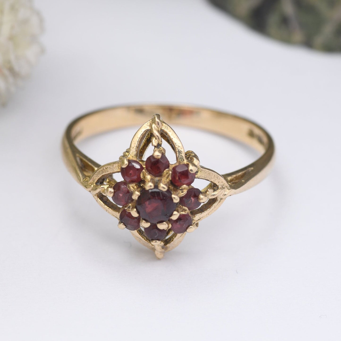 Vintage 9ct Gold Garnet Flower Ring 1979 - Mid-Century Victorian Revival | UK Size - O | US Size - 7 1/4