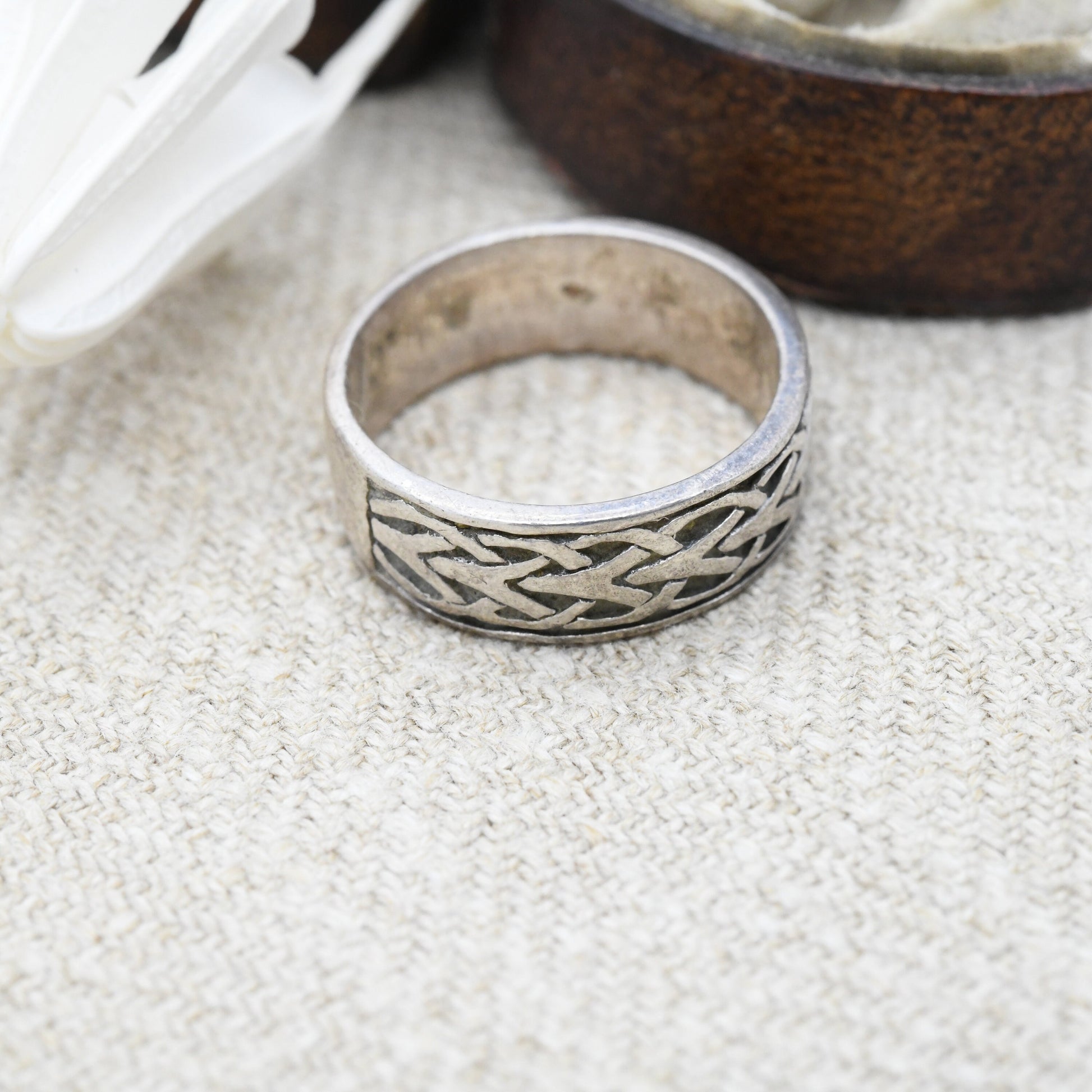 Vintage Sterling Silver Celtic Band Ring