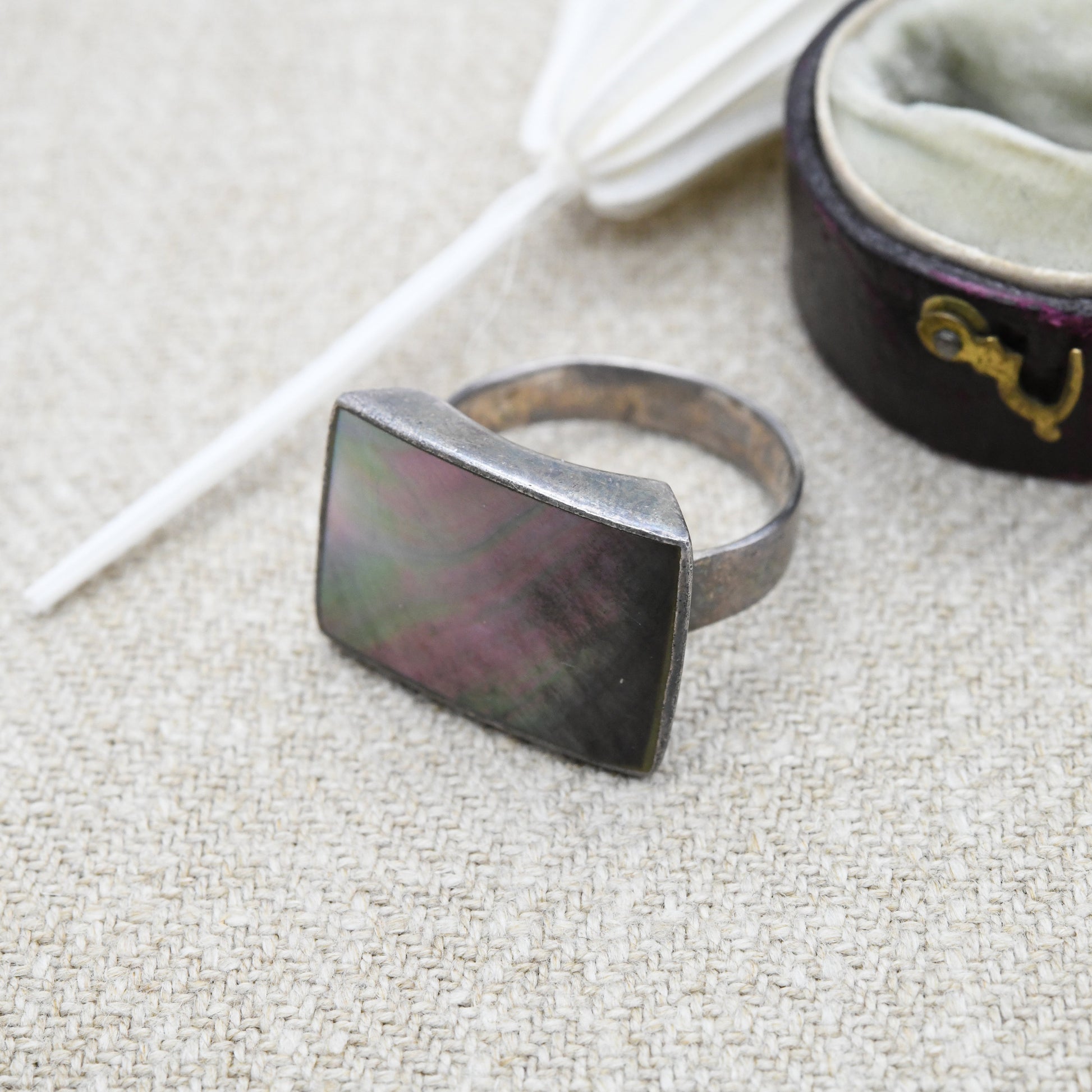 Vintage Sterling Silver Black Mother of Pearl Ring