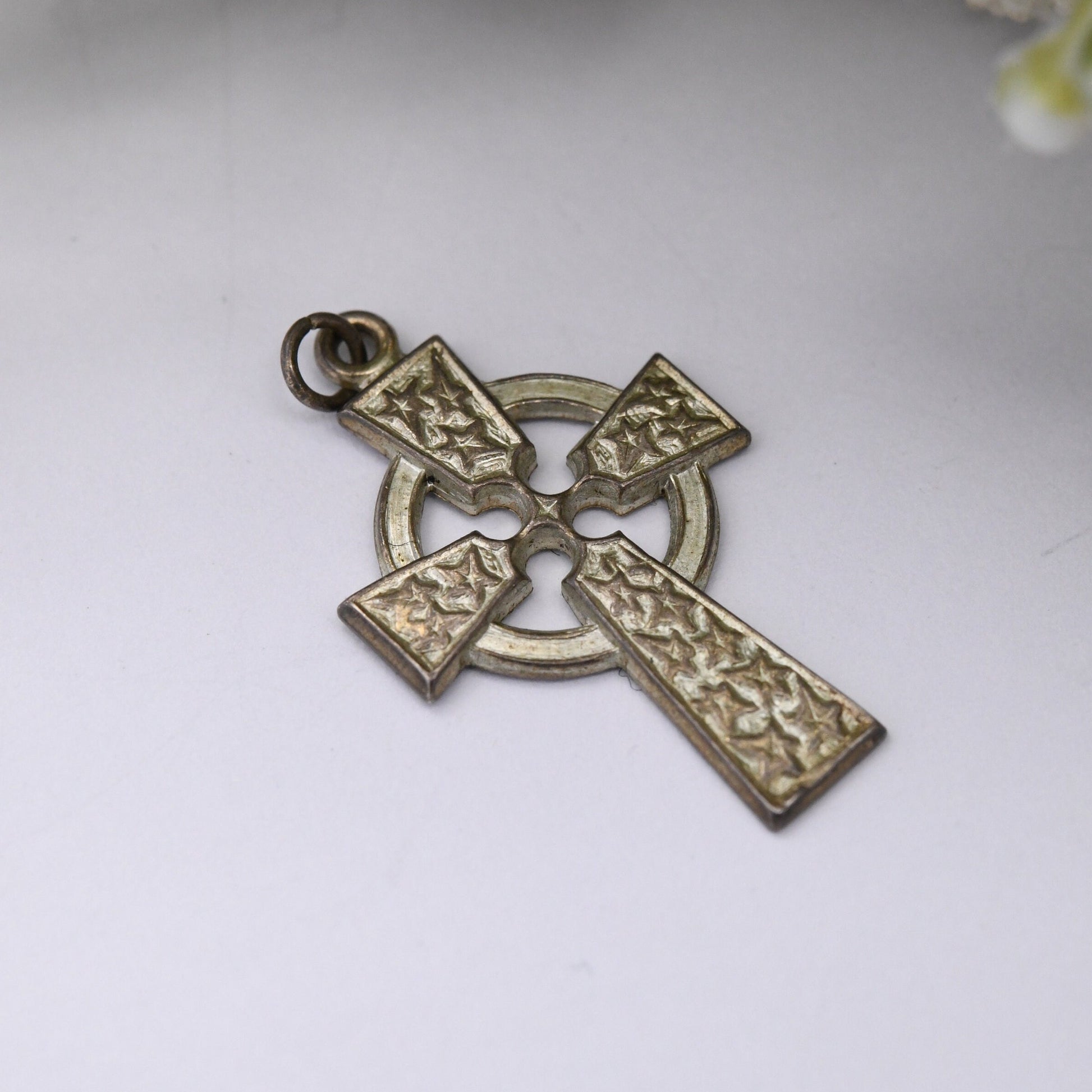 Vintage Sterling Silver Celtic Cross Pendant with Pretty Star Design