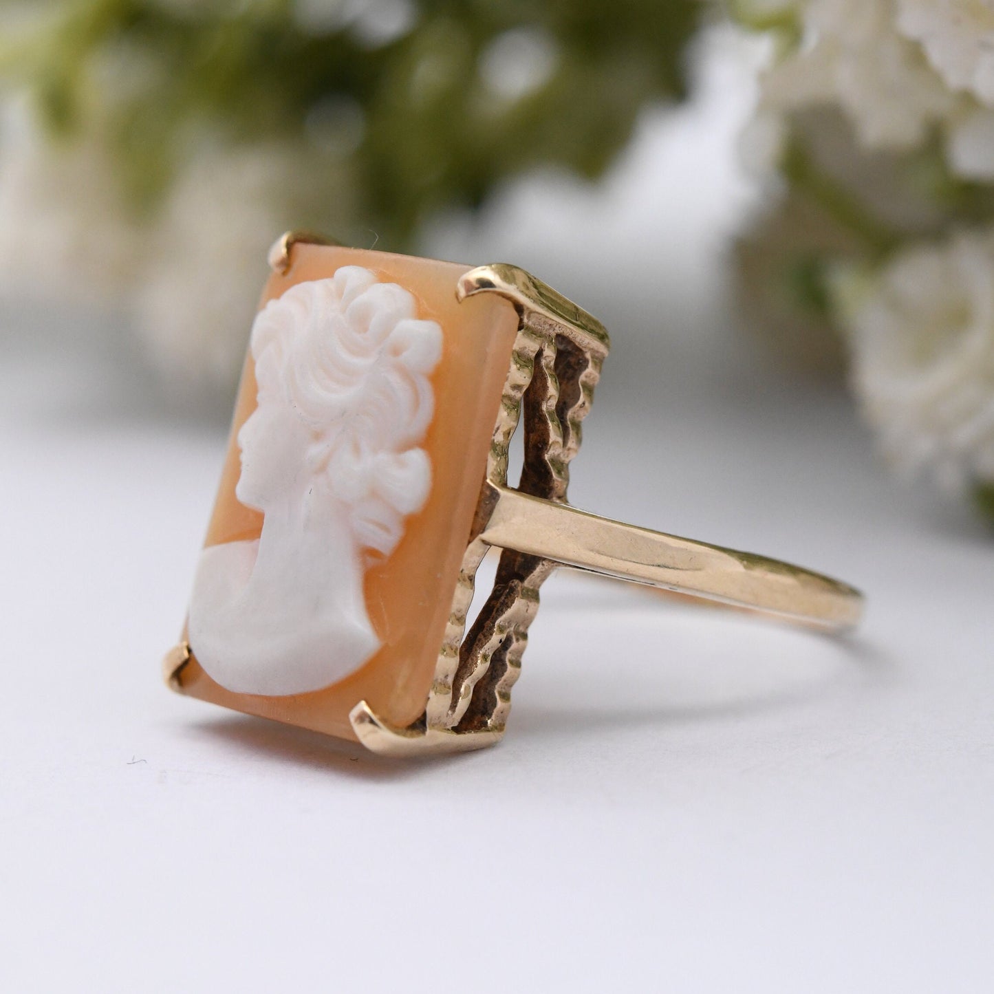 Vintage 9ct Gold Cameo Ring