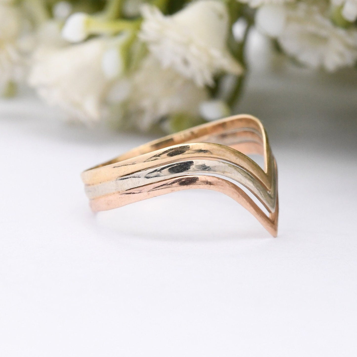 Vintage 9ct Gold Wishbone Ring 1992