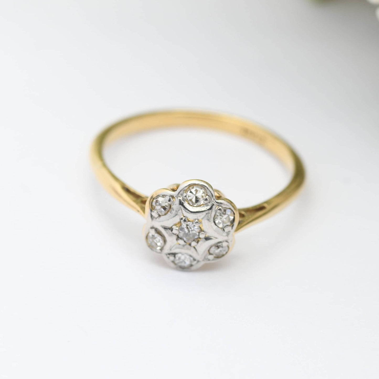 Vintage 18ct Gold Diamond Ring