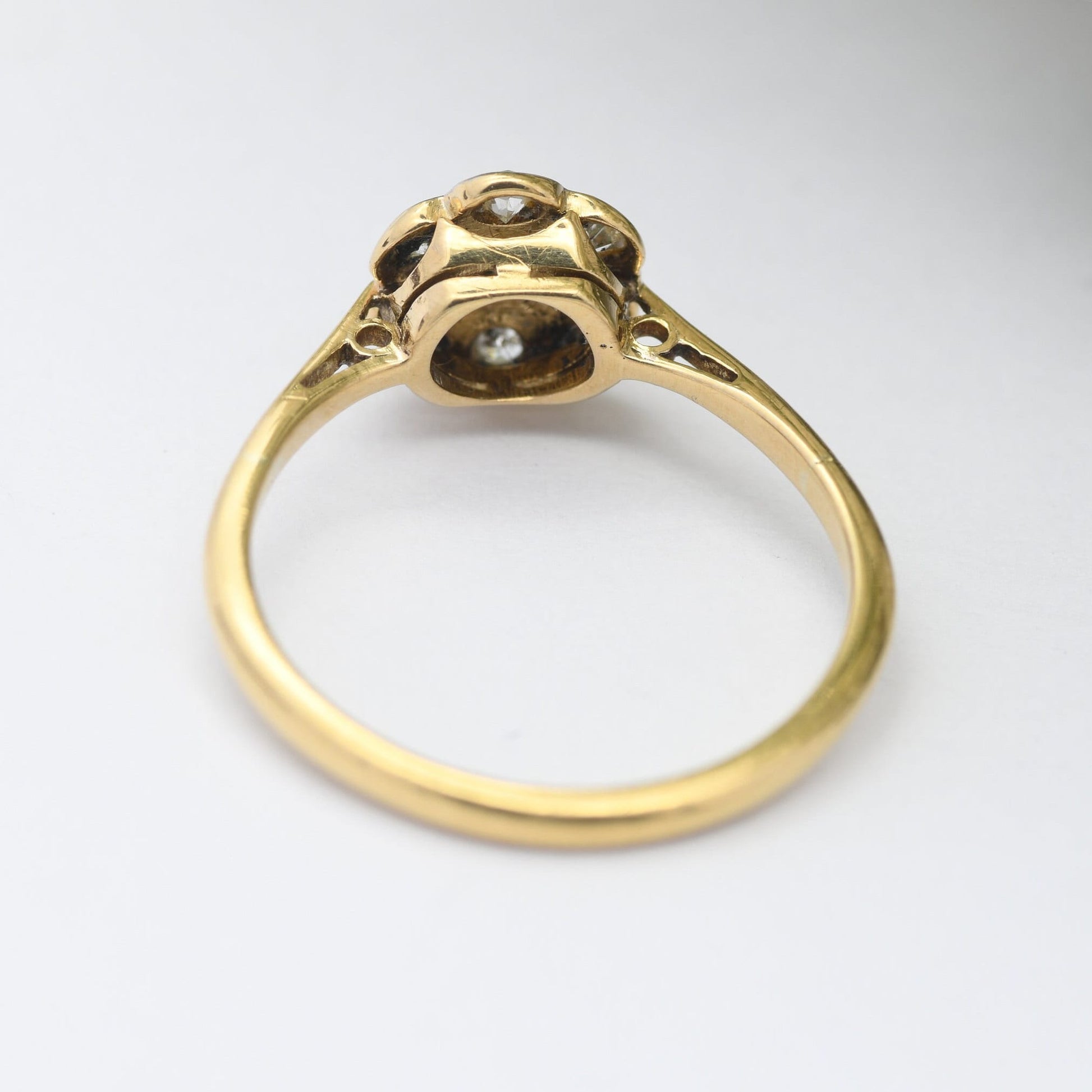 Vintage 18ct Gold Diamond Ring