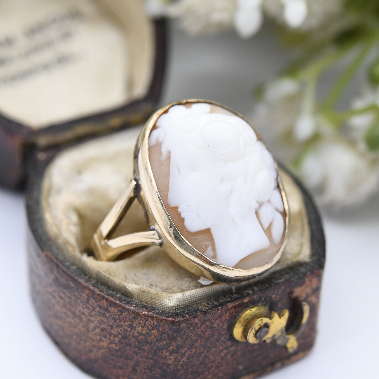 Antique 9ct Gold Cameo Ring - Large Cameo Face | Ancient Classical Figure | Protruding Raised Cameo | UK Size - P | US Size - 7 1/2