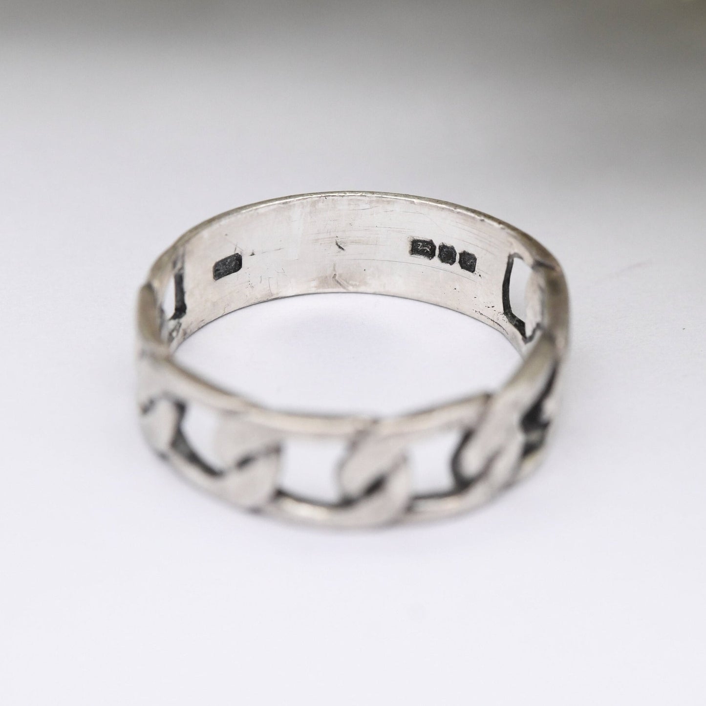 Vintage Sterling Silver Chain Band Ring 1978 - Openwork Curb Link Design | Mid-Century Modernist | UK Size - N 1/2 | US Size - 7