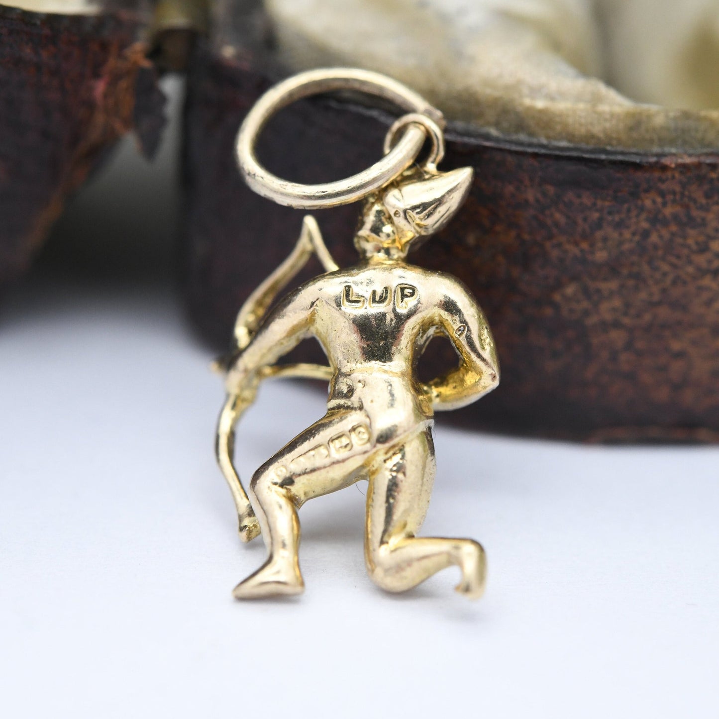 Vintage 9ct Gold Robin Hood Charm Pendant 1970s - Old English Folklore | Archer with a Bow | for Charm Bracelet Charm Necklace