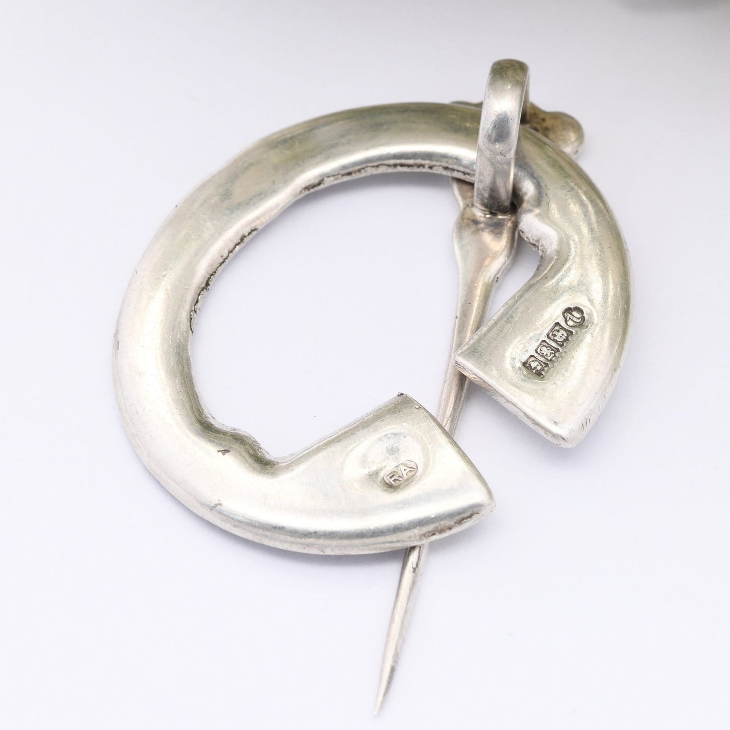 Vintage Scottish Sterling Silver Pennanular Brooch by Robert Allison Iona - Glasgow Hallmarks 1958 | Large Celtic Circle Brooch with Pin