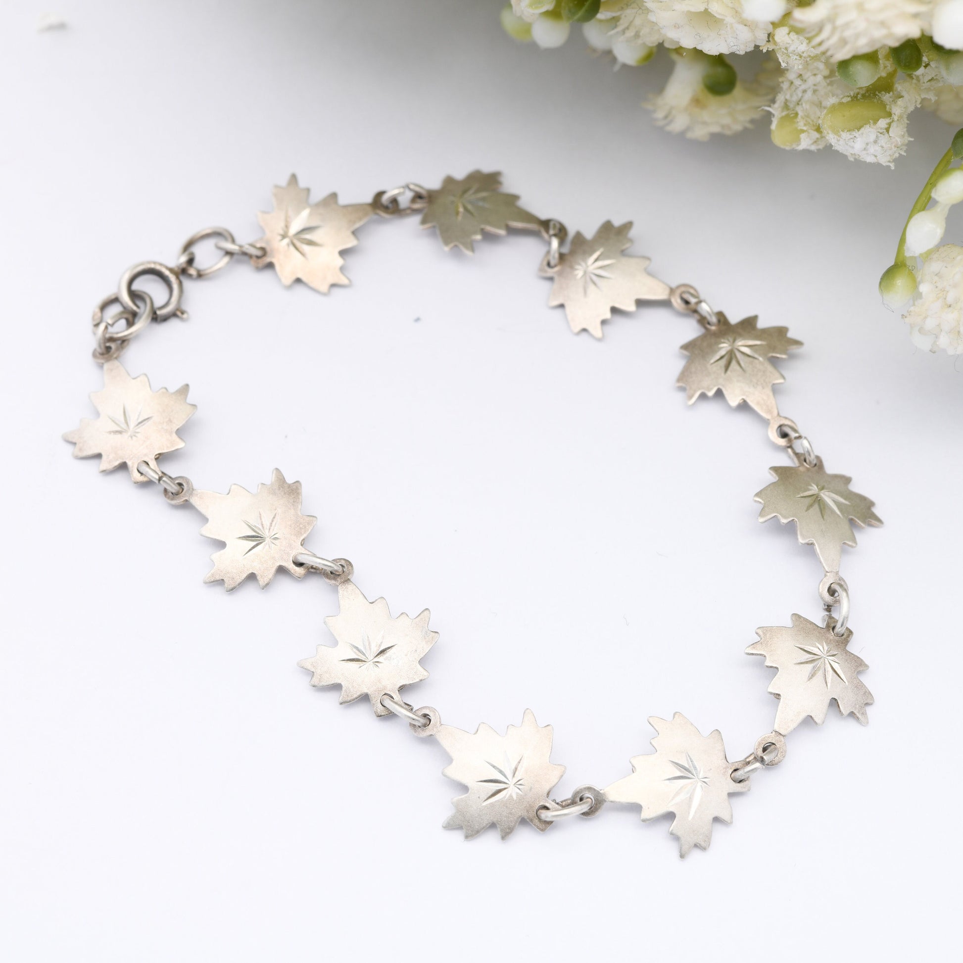 Vintage Sterling Silver Canadian Maple Leaf Panel Link Bracelet - Pretty Everyday Silver Jewellery