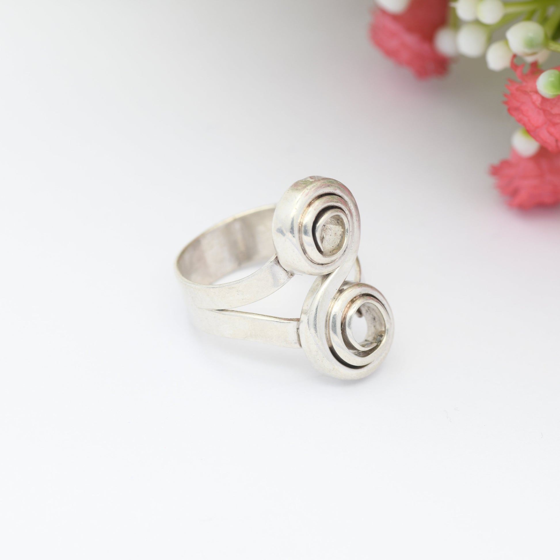 Vintage Sterling Silver Double Swirl Ring 1970 - Mid-Century Modernist Everyday Silver Jewellery | UK Size - L 1/2 | US Size - 6