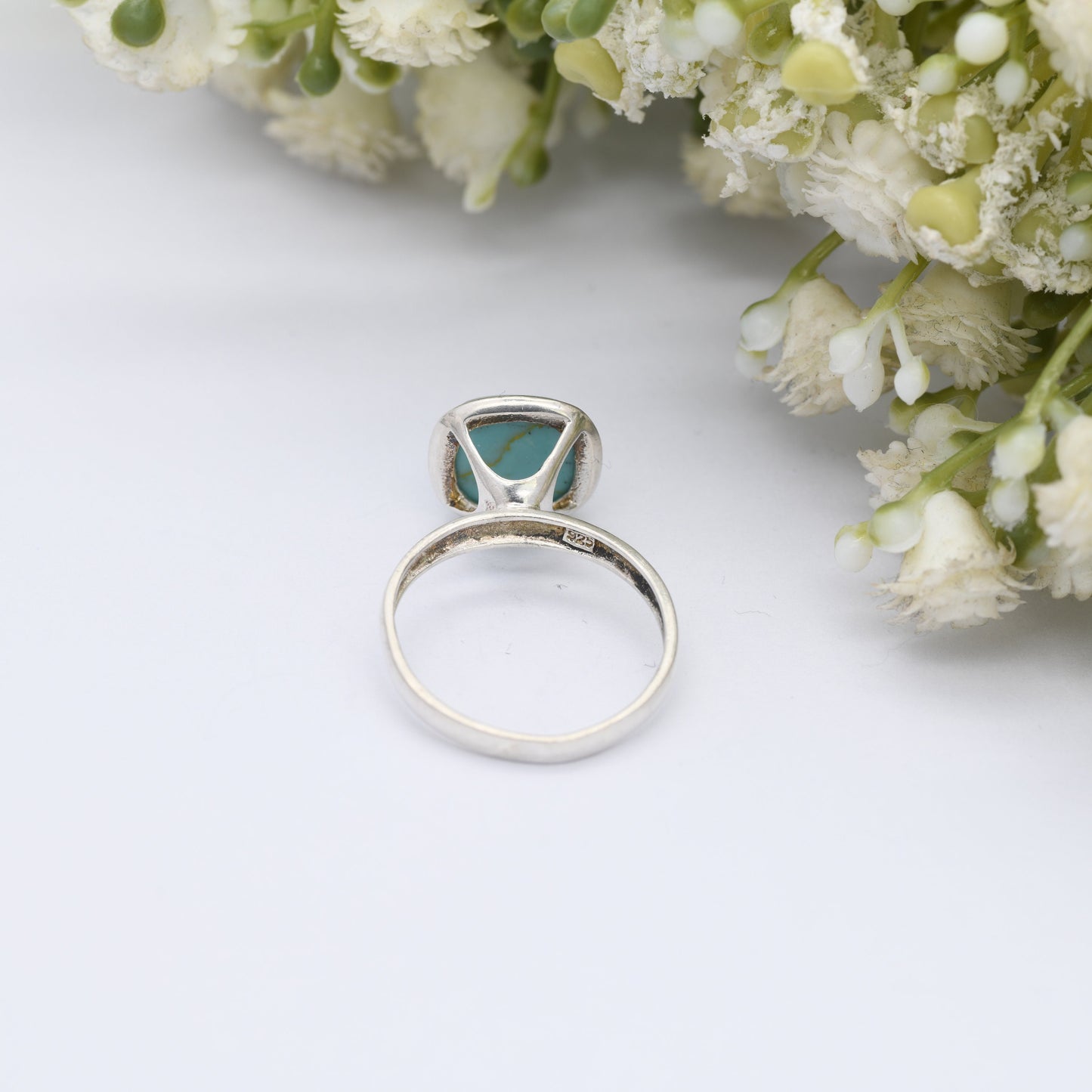 Vintage Sterling Silver Turquoise Ring - Stand Out Sky Blue Stone | Square Cabochon | UK Size - Q | US Size - 8