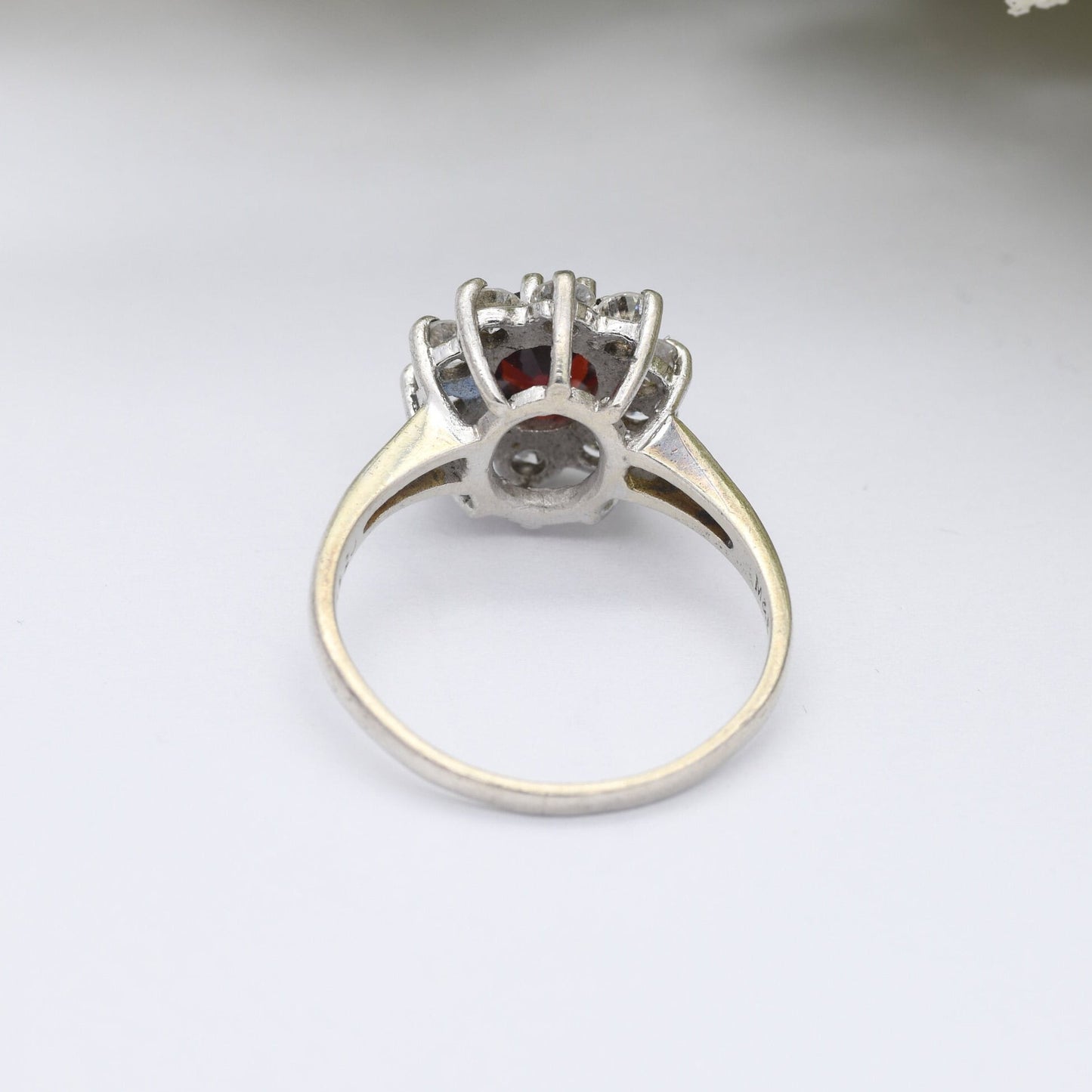 Vintage Sterling Silver Garnet Halo Flower Ring 1982 - Statement Cocktail Ring with CZ | UK Size - P | US Size - 7 1/2