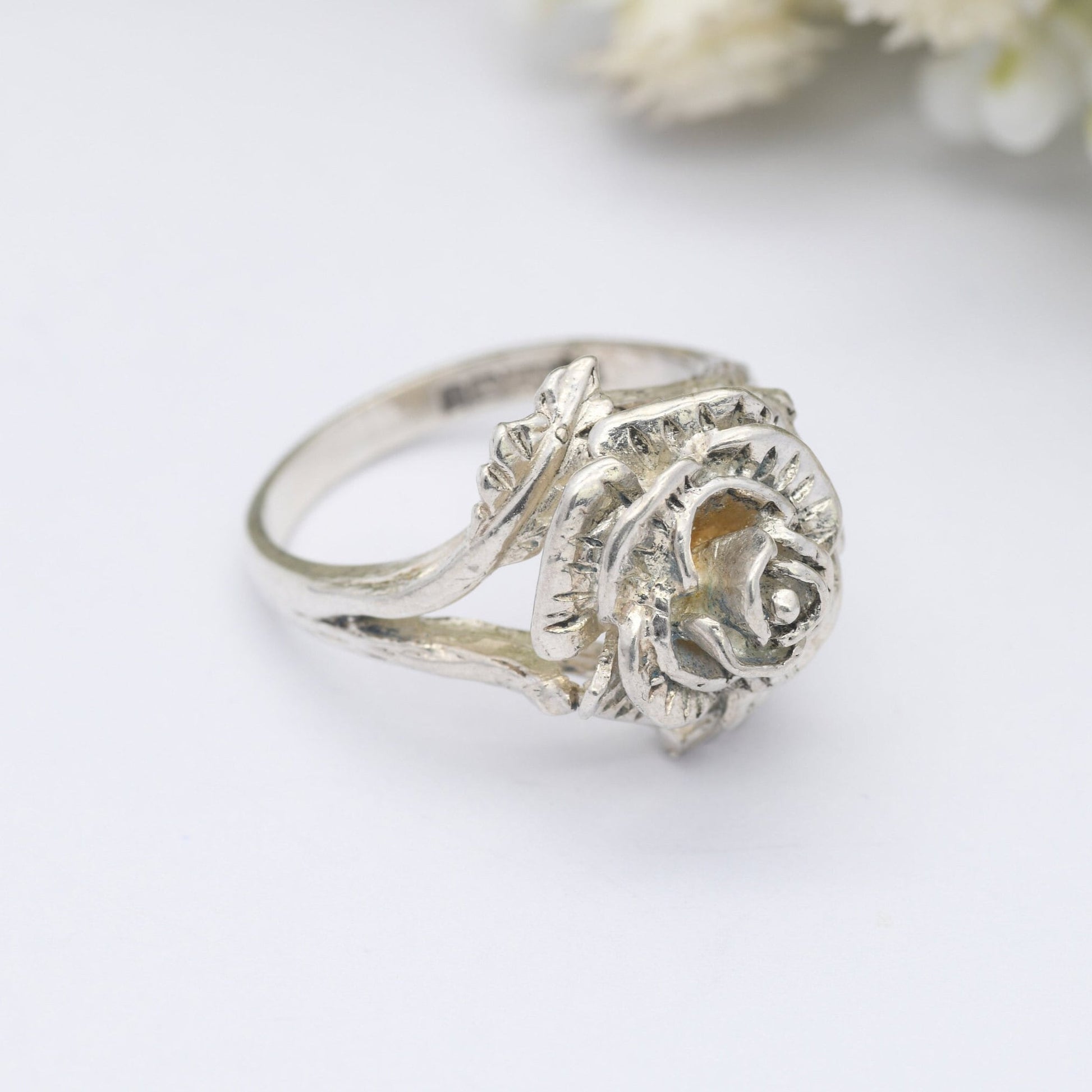 Vintage Sterling Silver Rose Ring 1978 P & R Bushell - Modernist Flower Floral Shape | UK Size - L | US Size - 5 3/4