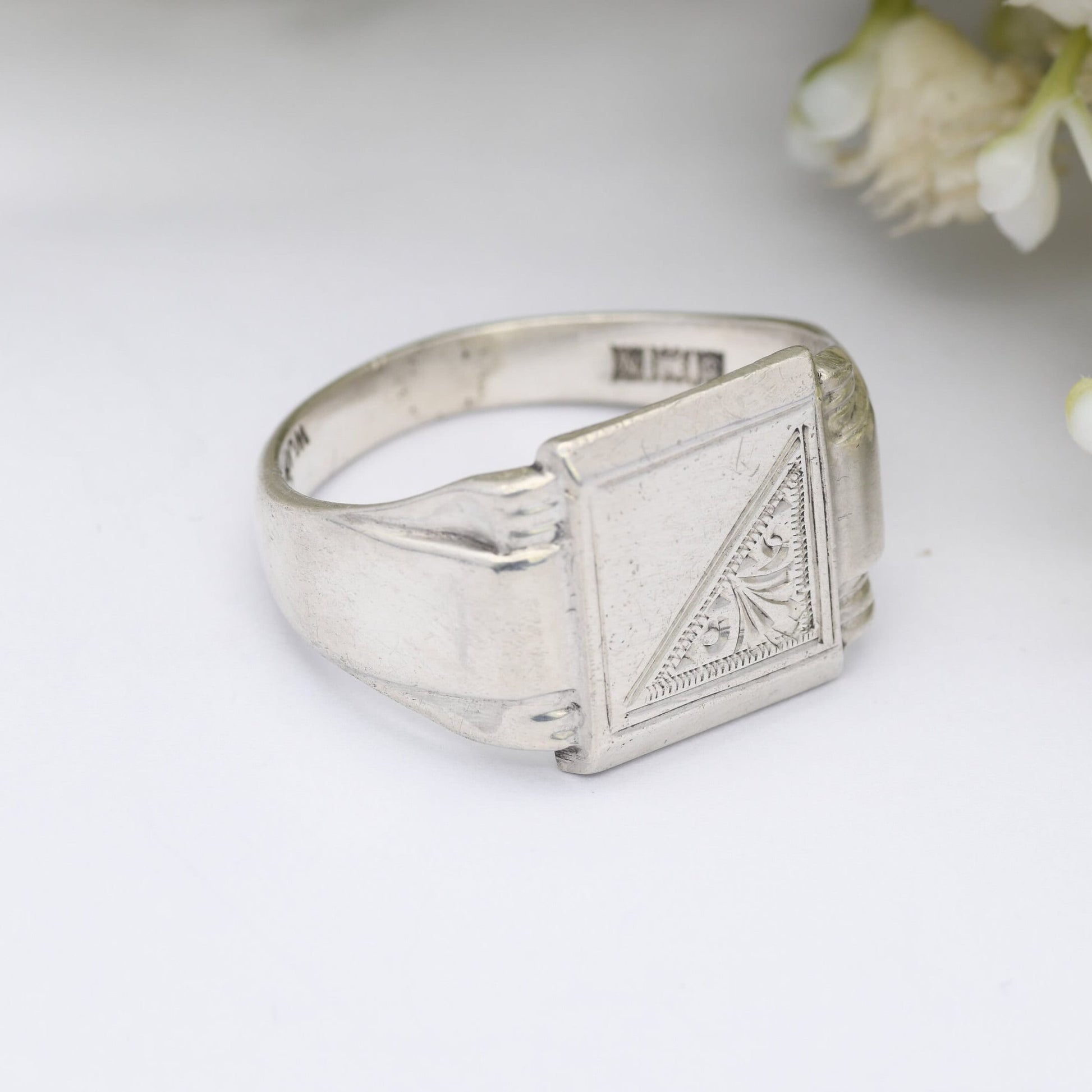 Vintage Sterling Silver Signet Ring Blank 1962 - Ornate Scrolling Engraving | Mid-Century Large Unisex | UK Size - Y | US Size - 12