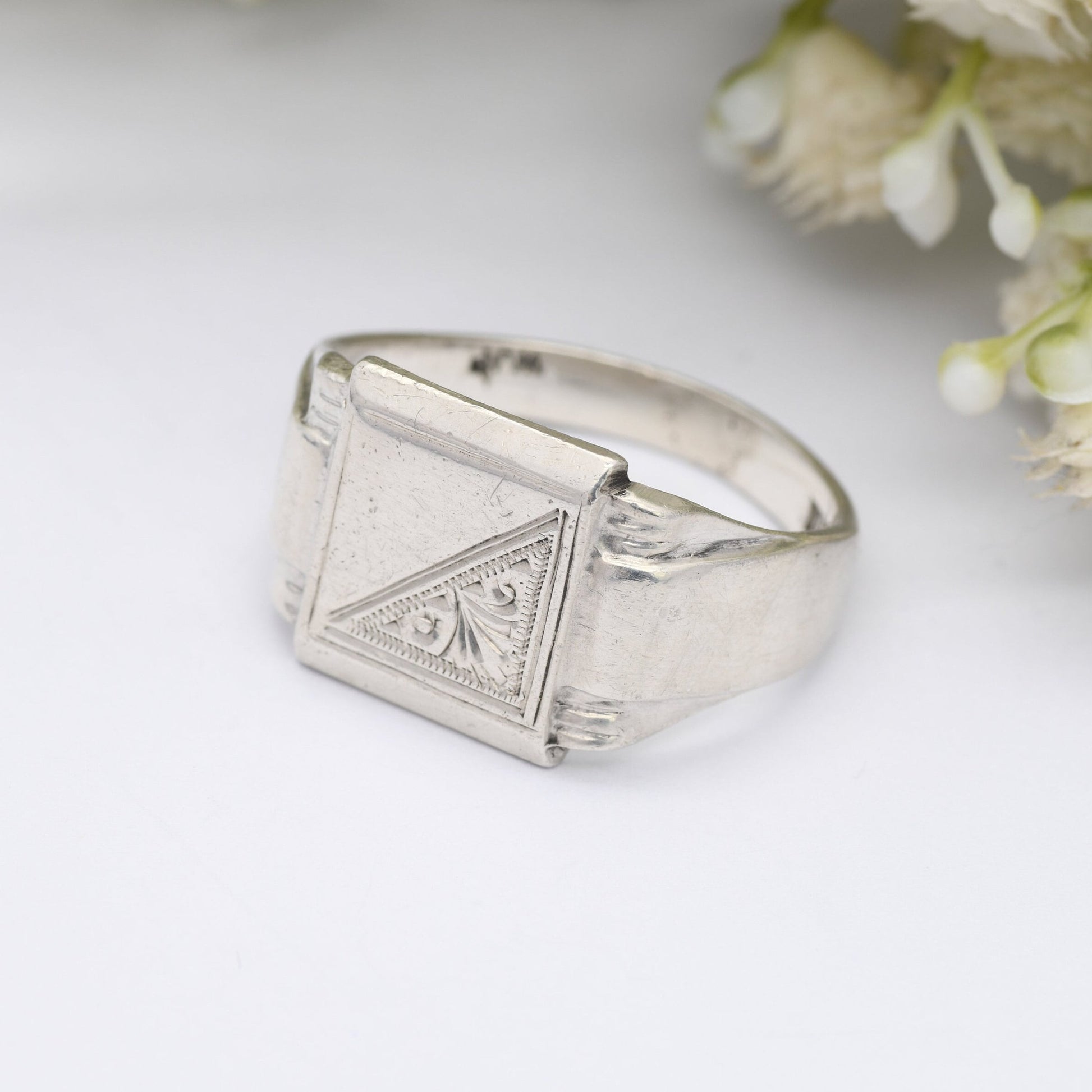 Vintage Sterling Silver Signet Ring Blank 1962 - Ornate Scrolling Engraving | Mid-Century Large Unisex | UK Size - Y | US Size - 12