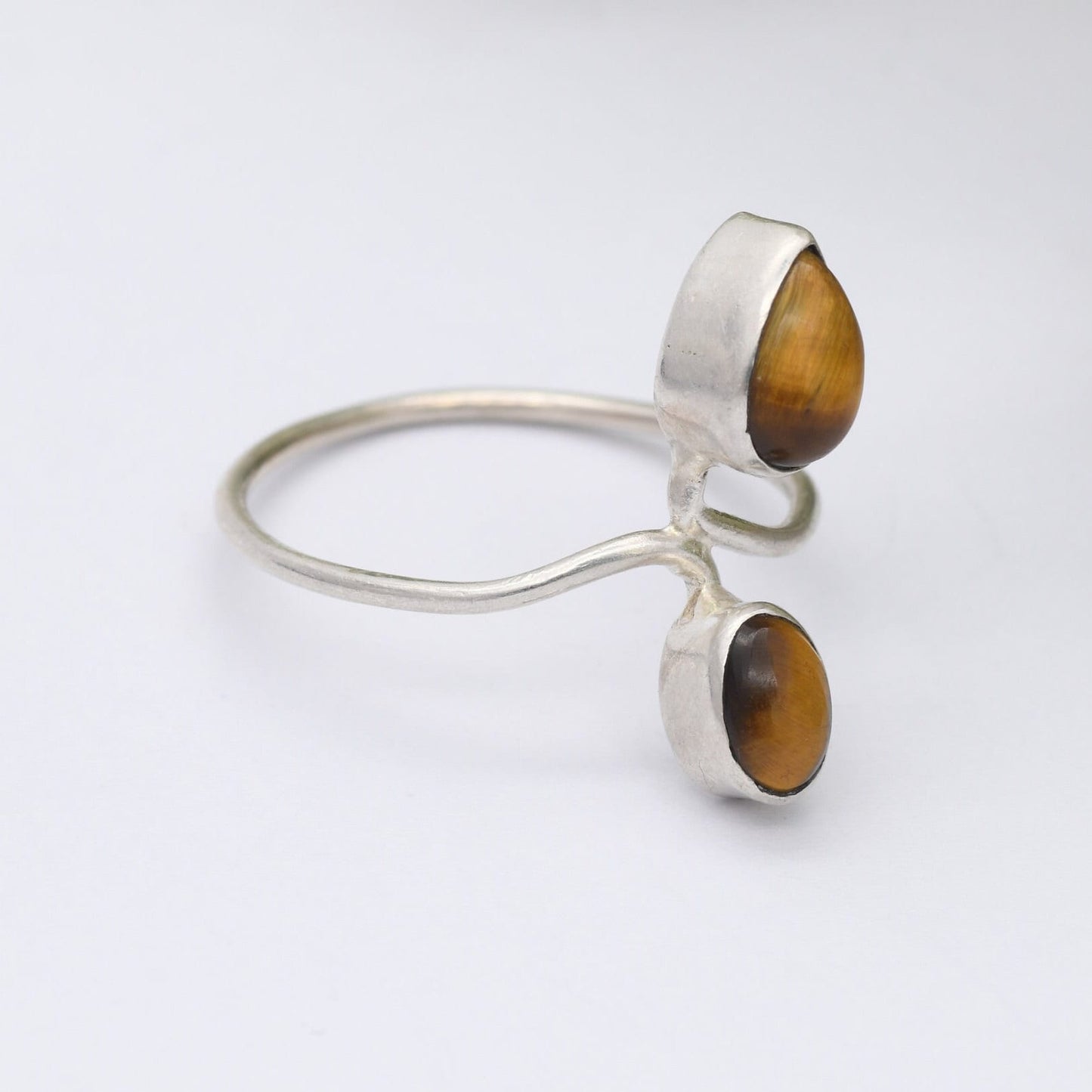 Vintage Sterling Silver Tiger's Eye Ring - Mexican Mid-Century Modern | Sculptural Thin Band | UK Size - R 1/2 | US Size - 9