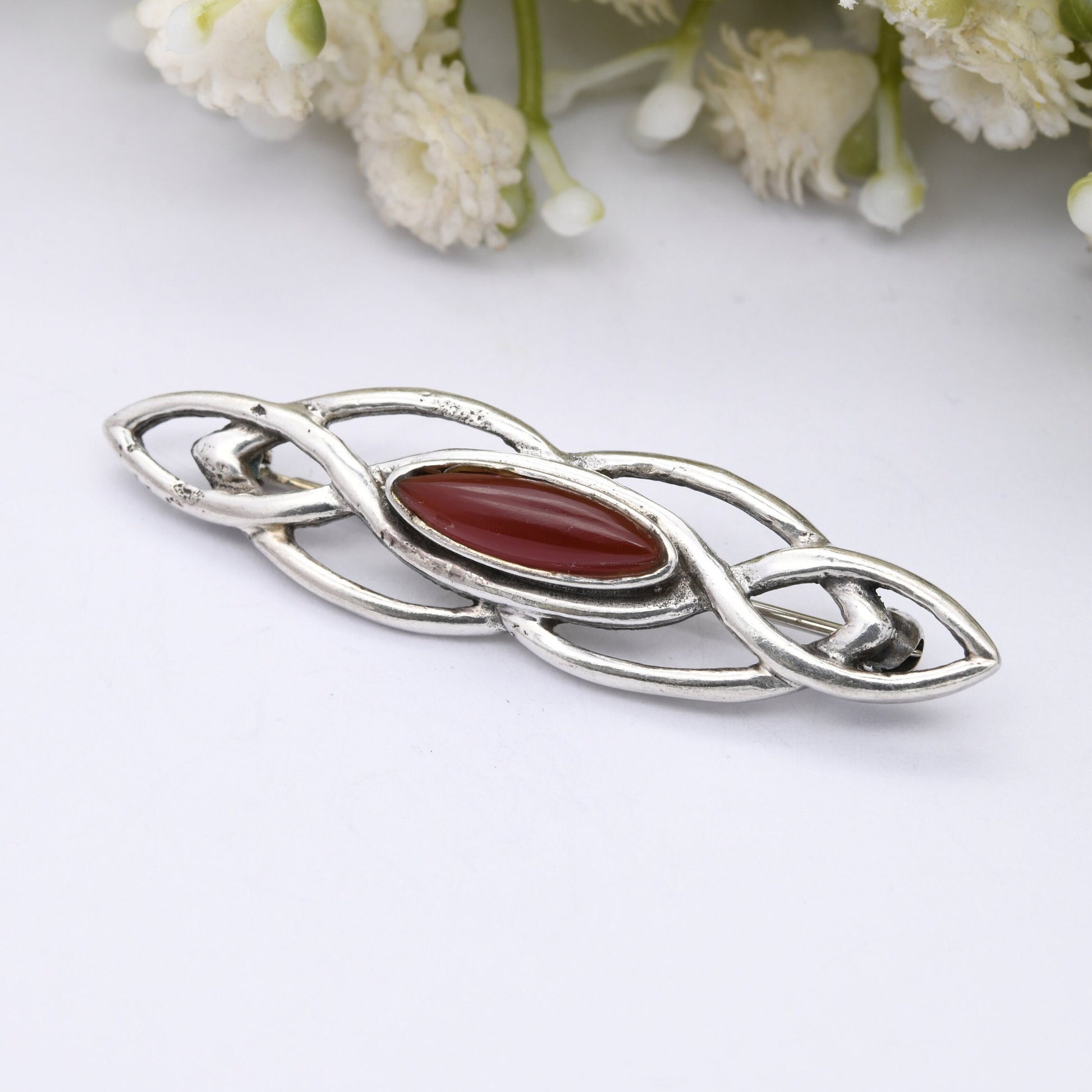 Vintage Sea Gems Sterling Silver Bar Brooch with Carnelian - Red Gemstone | Celtic Twist Jewellery