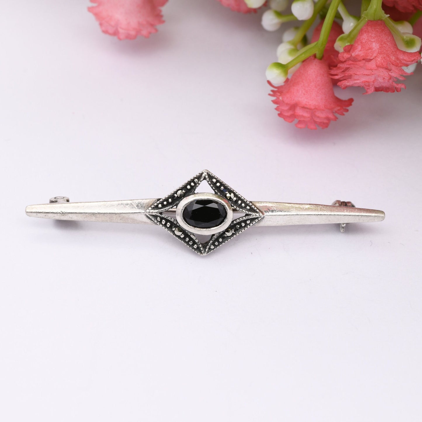 Vintage Sterling Silver Bar Brooch with Faceted Onyx and Marcasite - Art Deco Style