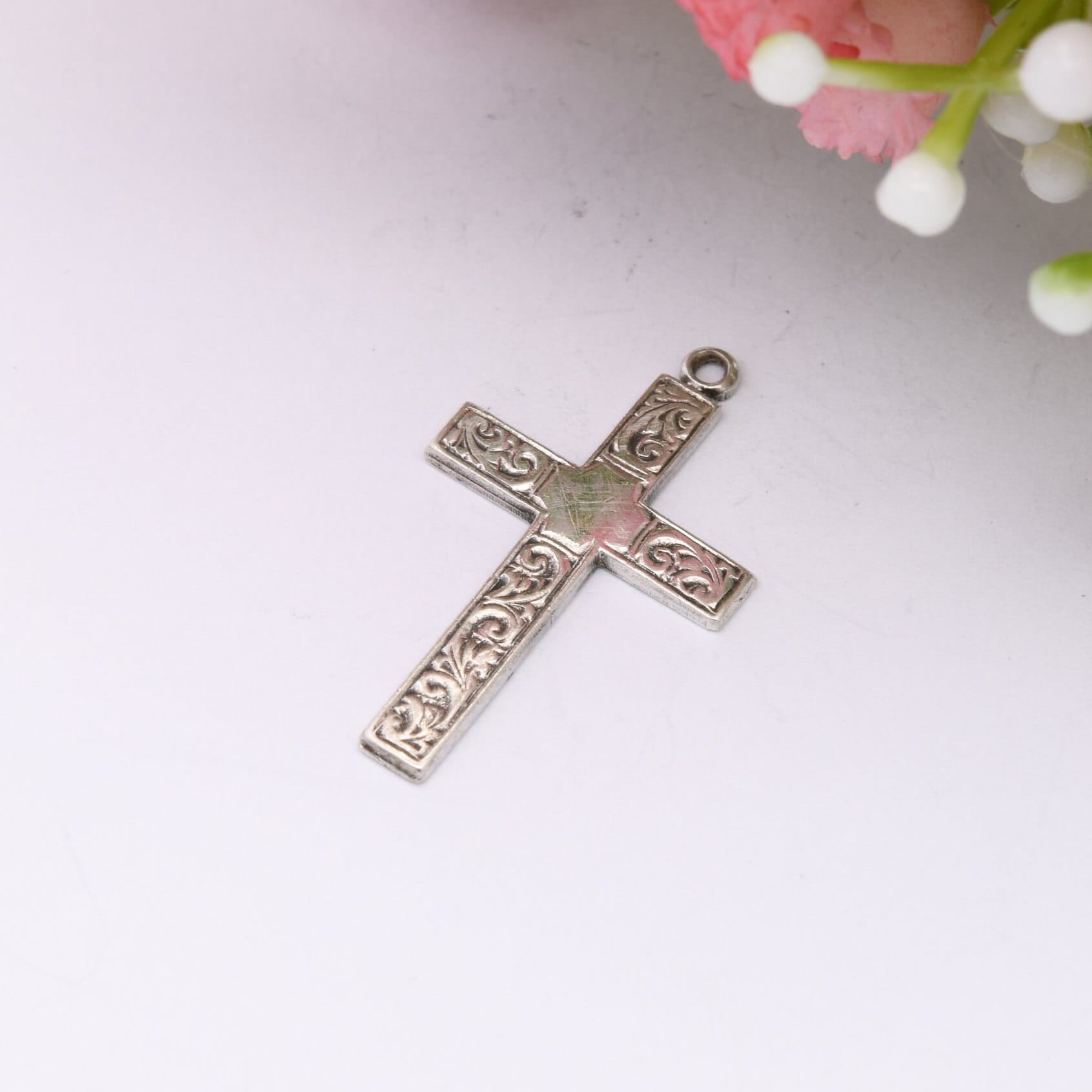 Vintage Sterling Silver Cross Pendant with Engraved Scrolling Pattern