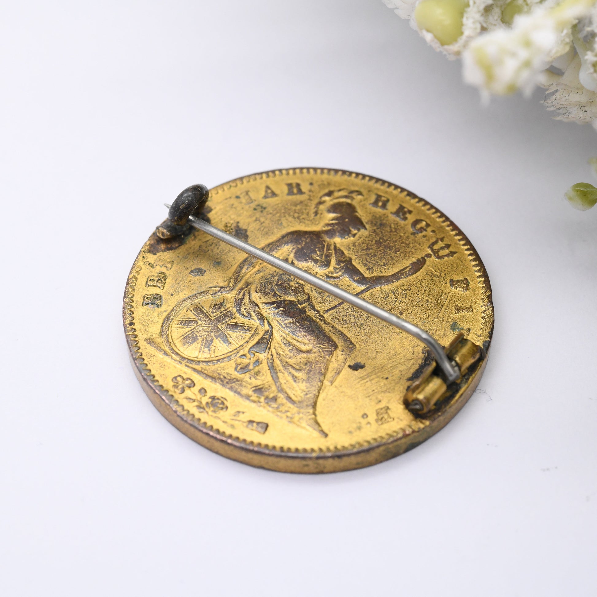 Antique 1854 Victoria One Penny Coin Brooch - Large Statement Copper Coin Jewellery | Gold-Tone