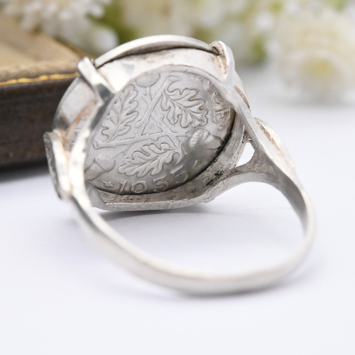 Vintage Sterling Silver George V Threepence 1935 Signet Ring - British Royal Family Jewellery | UK Size - N | US Size - 6 1/2