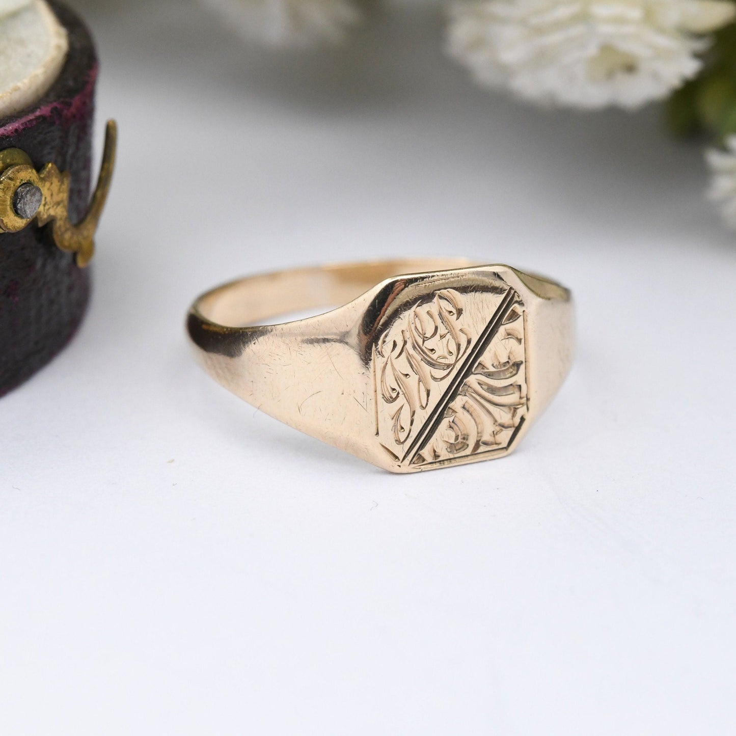 Vintage 9ct Gold Signet Ring 1961 - Mid-Century Monogram Initial Ring Engraved | Men's Pinkie Ring | UK Size - M | US Size - 6 1/4