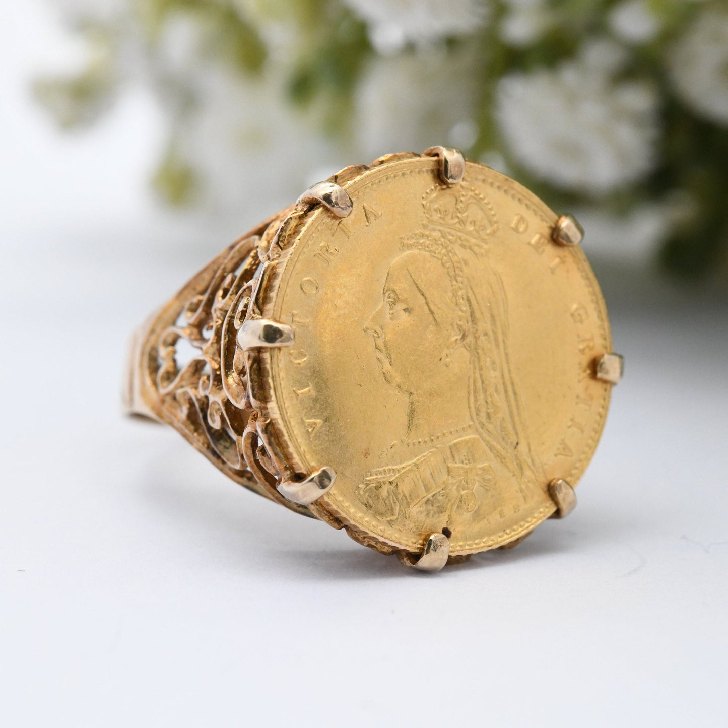 Antique 22ct Gold Half Sovereign Coin Victoria 1887 in 9ct Gold Ring Mount - Large Chunky Ring |UK Size - Q 1/2 | US Size - 8 1/4