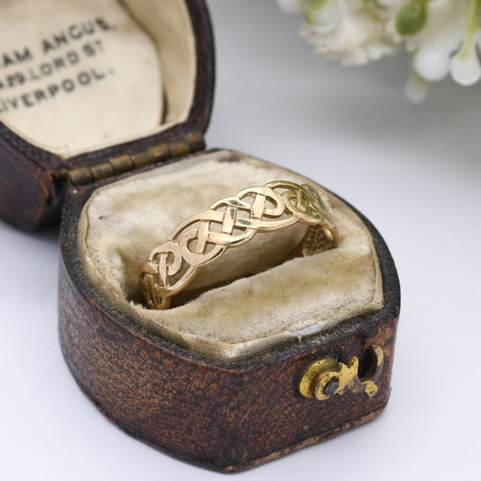 Vintage 9ct Gold Celtic Knot Ring - Woven Band | Rope Twist | UK Size - P | US Size - 7 1/2