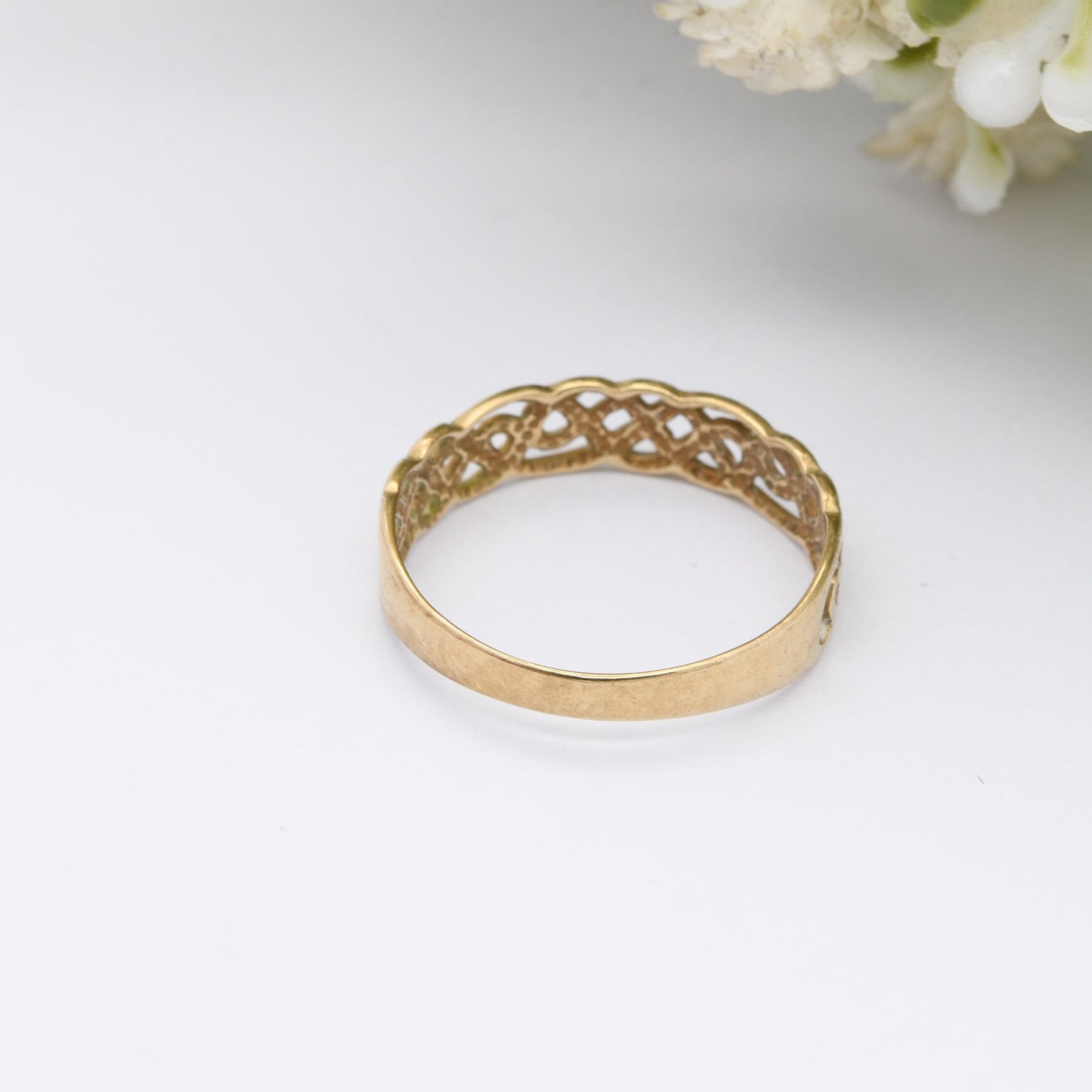 Vintage 9ct Gold Celtic Knot Ring - Woven Band | Rope Twist | UK Size - P | US Size - 7 1/2