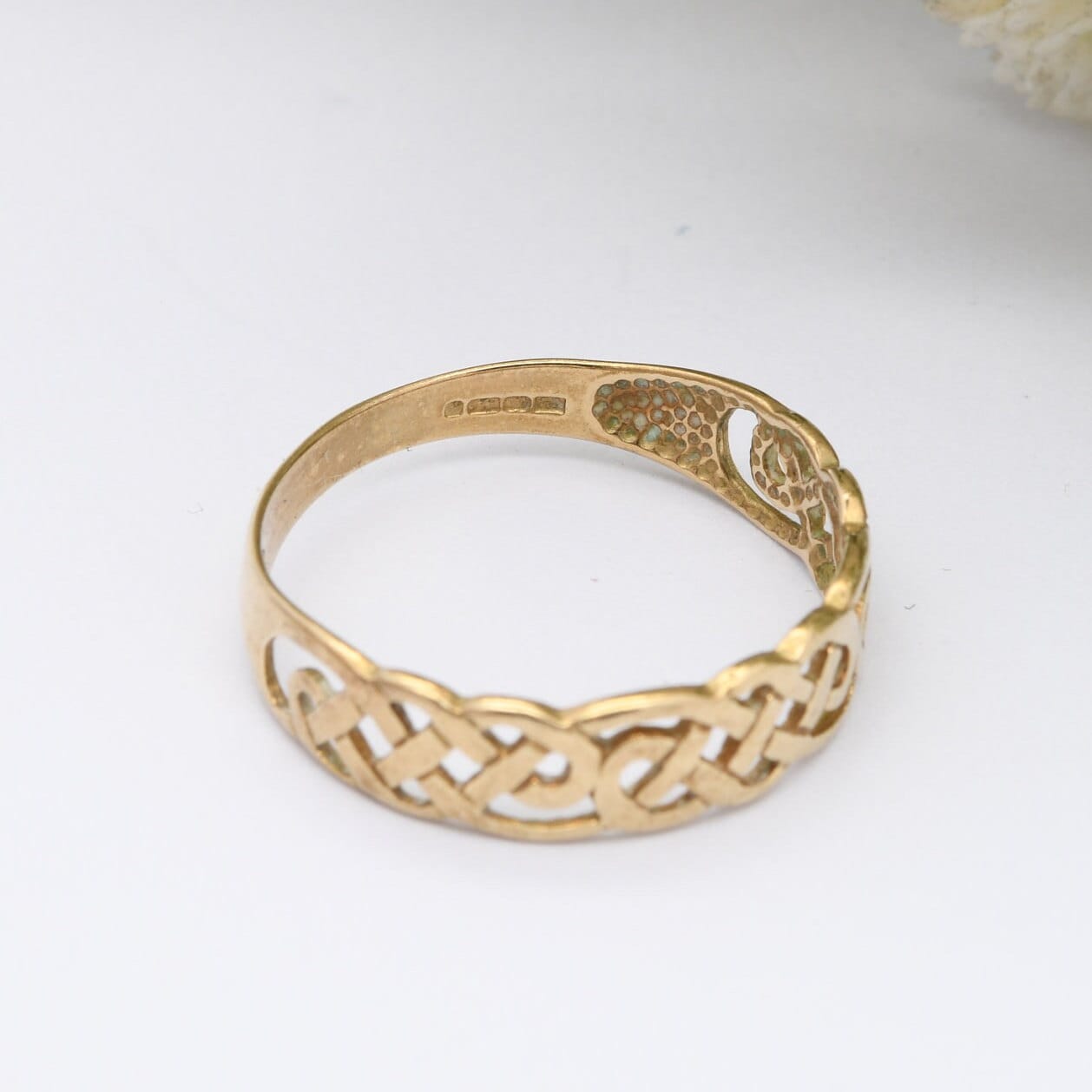 Vintage 9ct Gold Celtic Knot Ring - Woven Band | Rope Twist | UK Size - P | US Size - 7 1/2