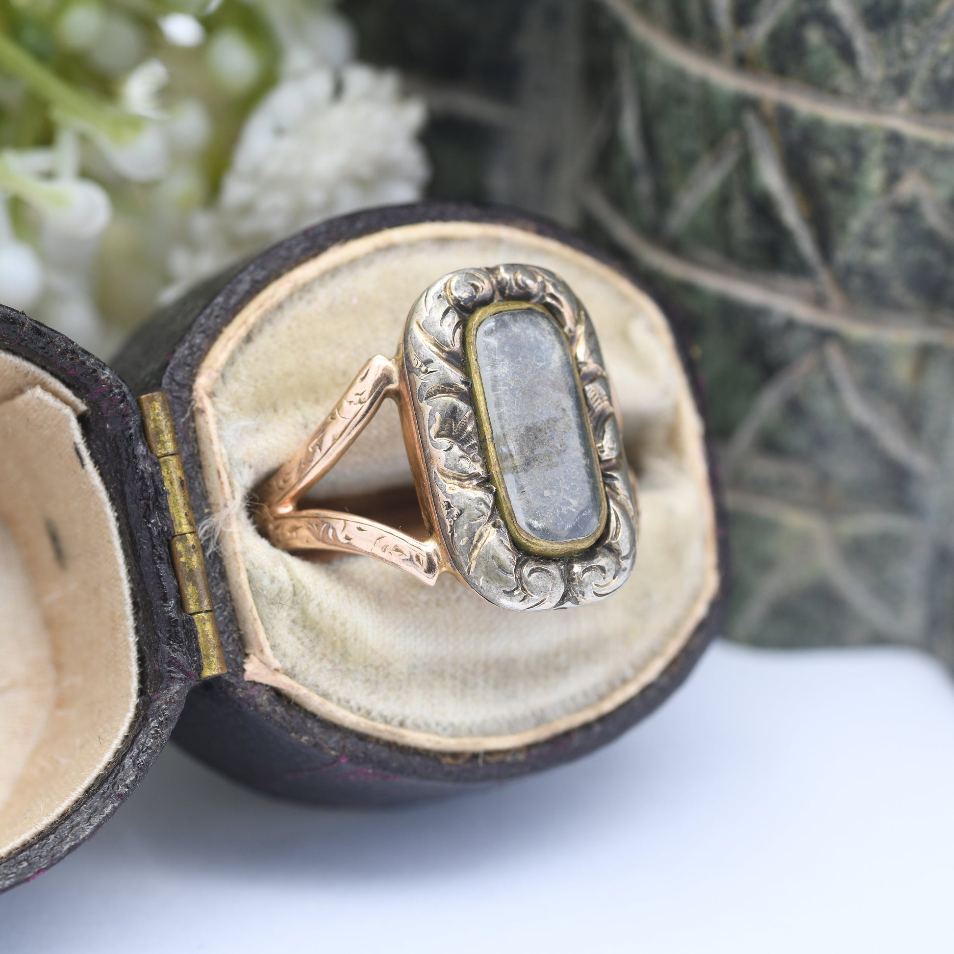 Antique Georgian 9ct Gold Mourning Ring - Engraved Detail | Rose Gold | Glass Front | UK Size - P | US Size - 7 1/2