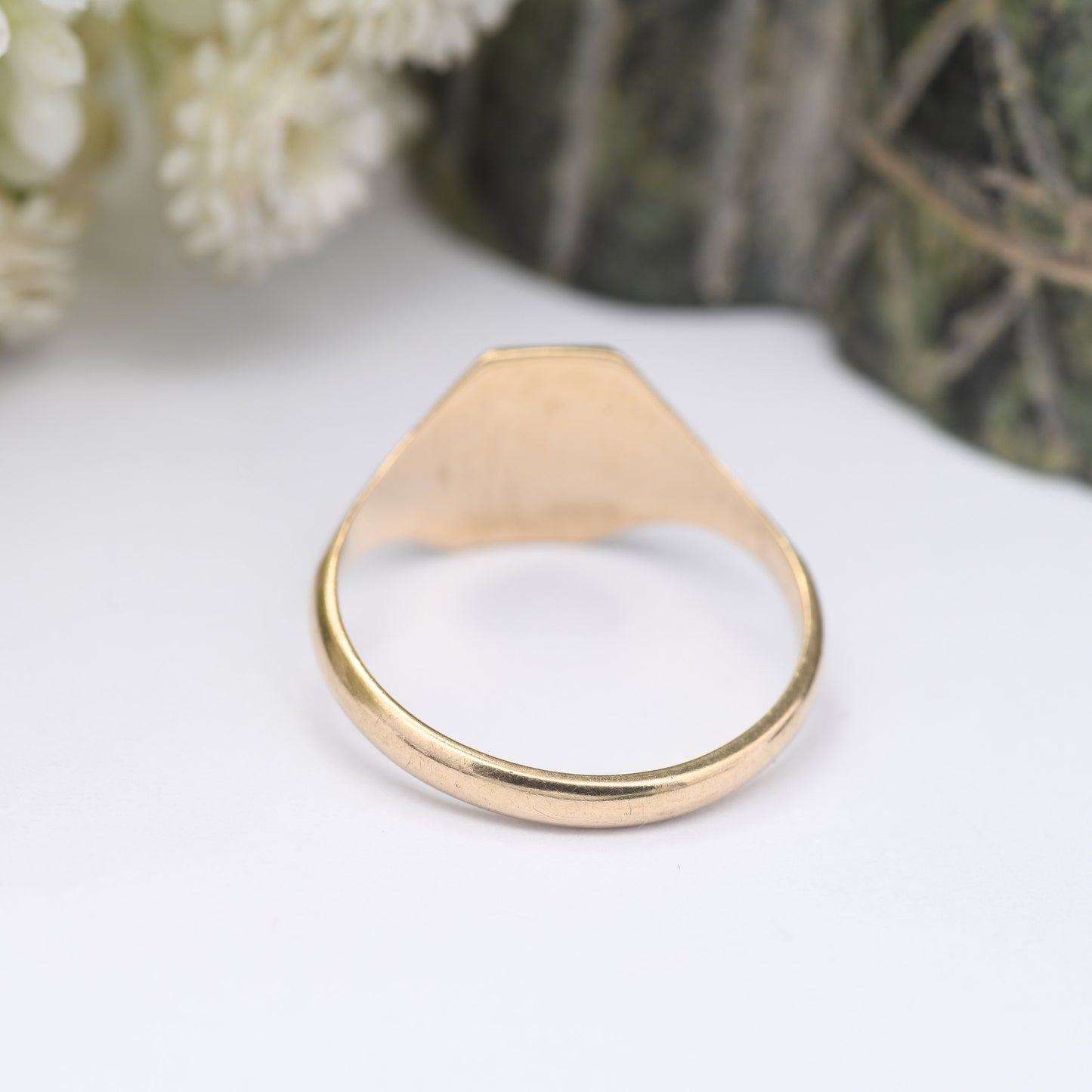 Vintage 9ct Gold Signet Ring 1945 - Mid-Century Engraved Initial Ring JW | Gold Pinkie Ring | UK Size - M 1/2 | US Size - 6 1/2