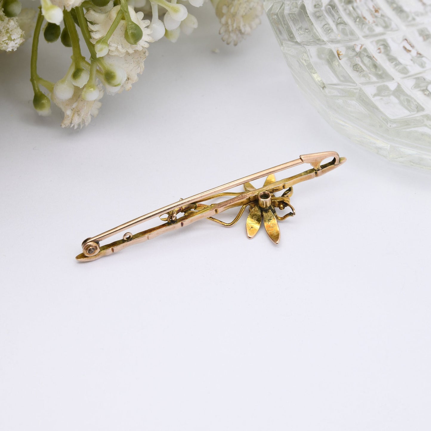 Antique Edwardian 9ct Gold Dragonfly Brooch with a Garnet Body - Antique Gold Insect Jewellery | Detailed Bar Brooch | Victorian Pin