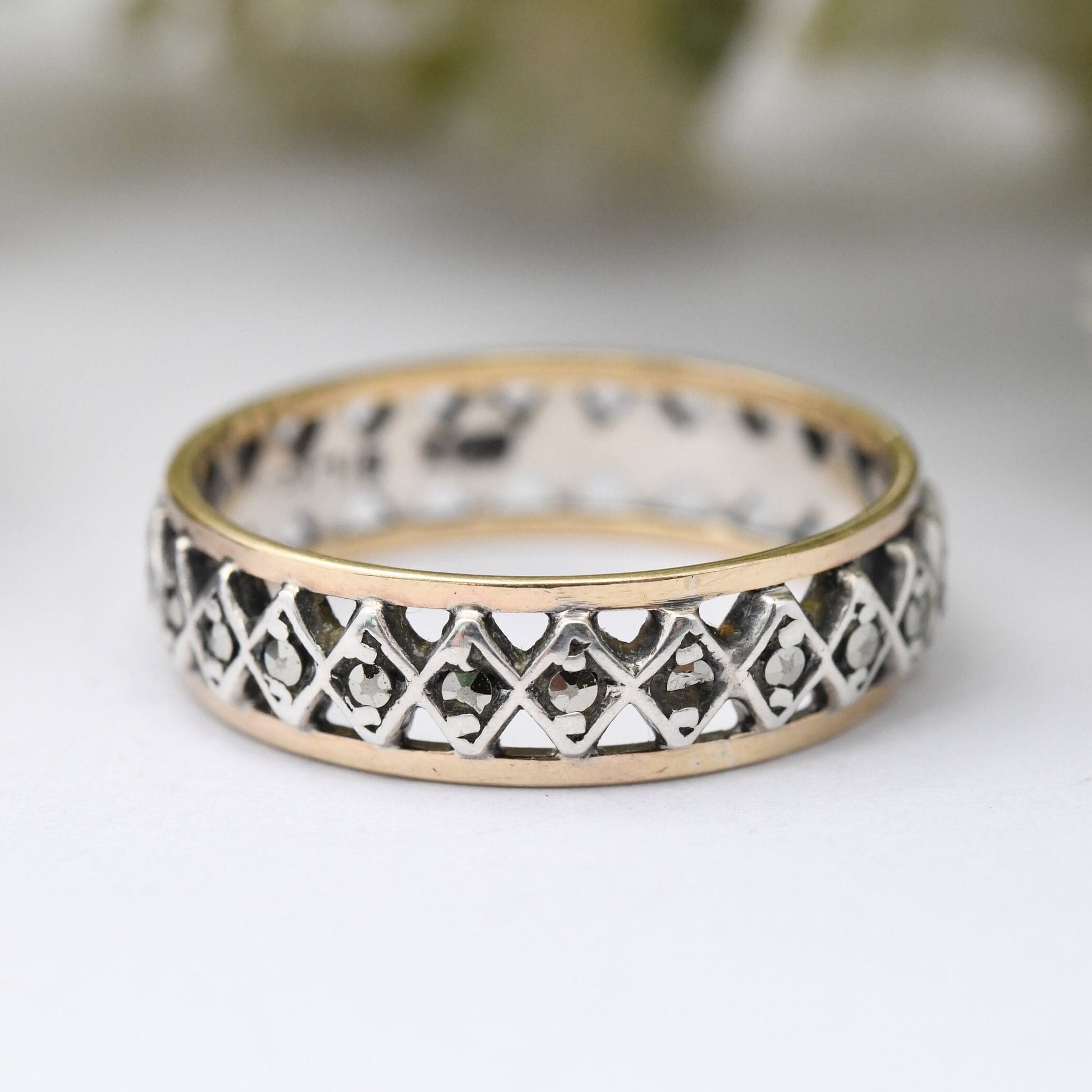 Vintage 9ct Gold & Sterling Silver Marcasite Eternity Ring - Unusual Sparkly Band | UK Size - O | US Size - 7 1/4