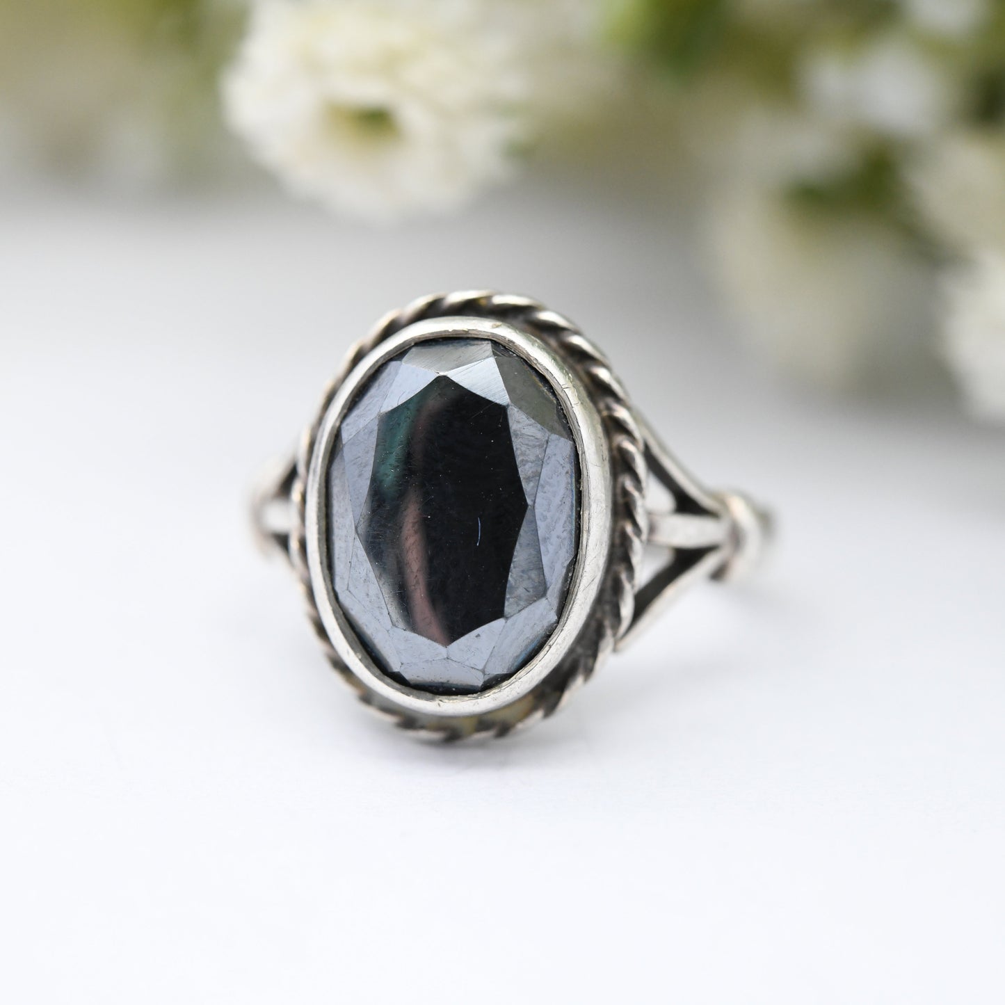 Vintage Sterling Silver Faceted Hematite Ring - Black Gemstone | Mid-Century Rope Twist Ring | UK Size - K 1/2 | US Size - 5 1/2