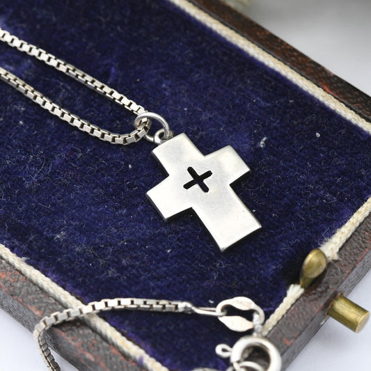 Vintage James Avery Sterling Silver Cross Pendant on Box Chain - Minimalist Christian Jewellery