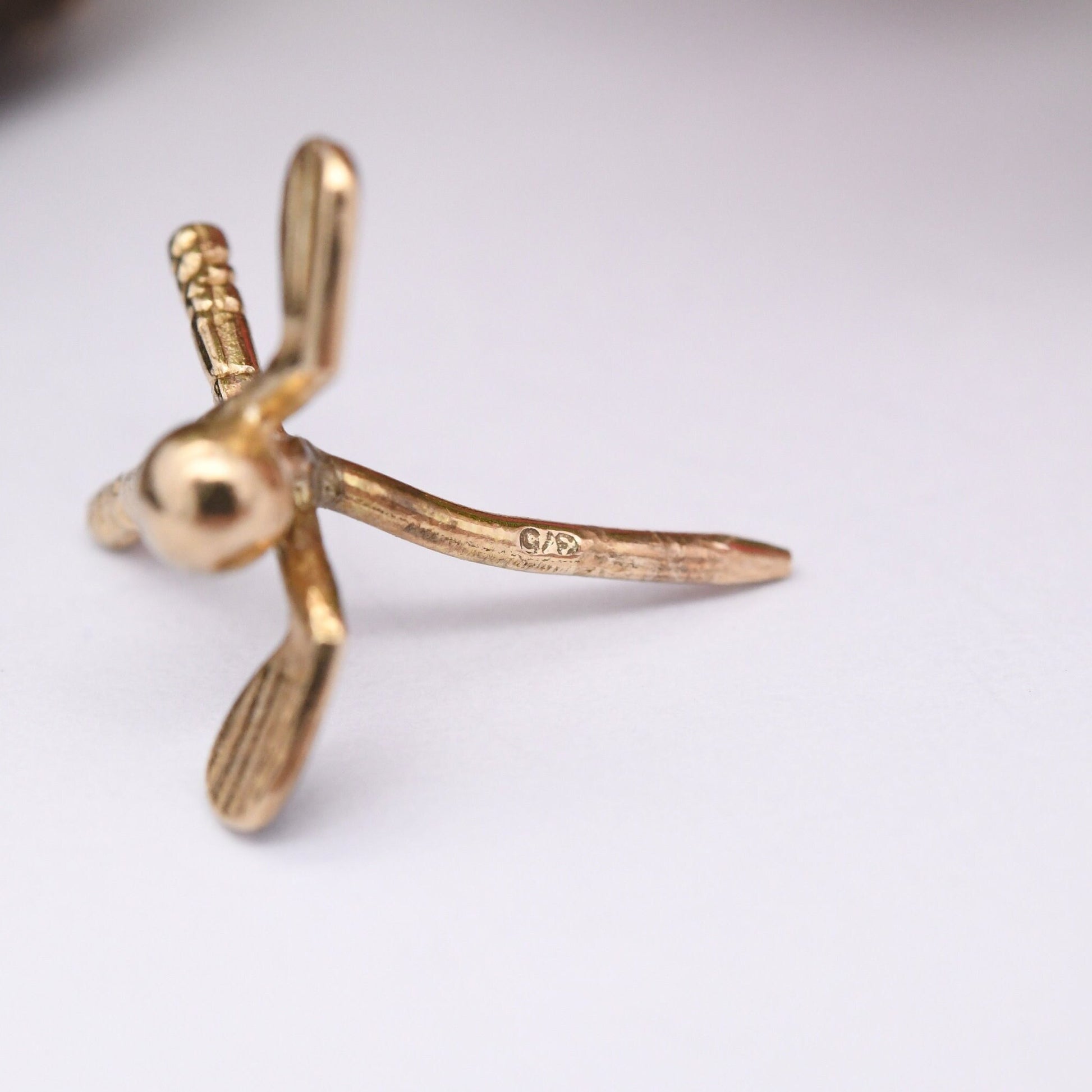 Vintage 9ct Gold Golf Tie Pin - Crossed Golf Clubs and Ball