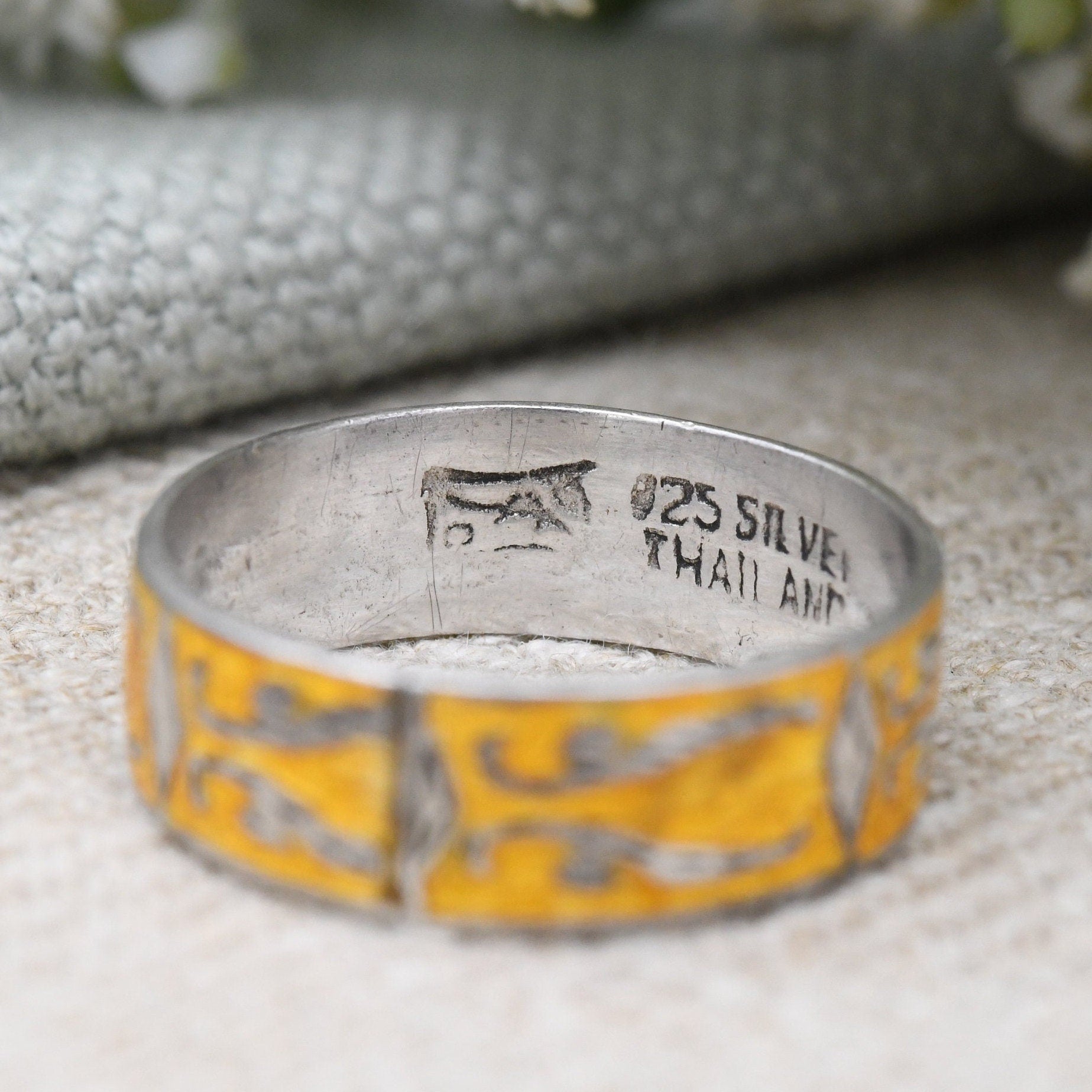 Vintage Thailand Sterling Silver Yellow Enamel Band Ring - Mekhala Goddess of Lightening | Engraved | UK Size - Q 1/2 | US Size - 8 1/4