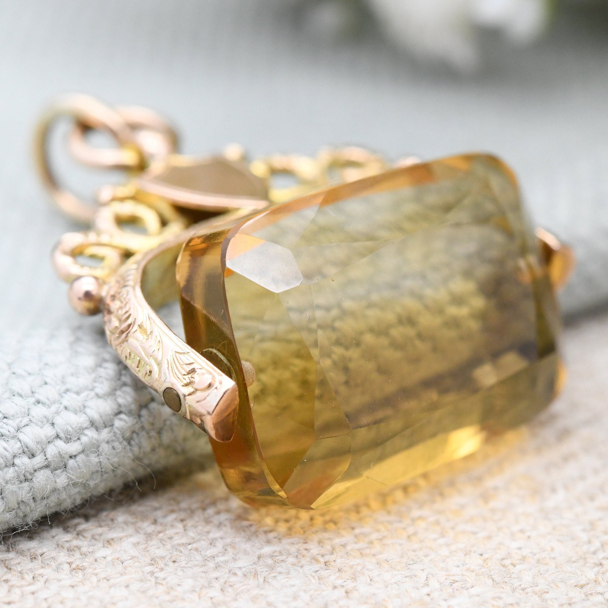 Antique 9ct Gold Citrine Spinner Fob with Shield Plaque 1922 - Faceted Gemstone Watch Fob Pendant | Ornate Design