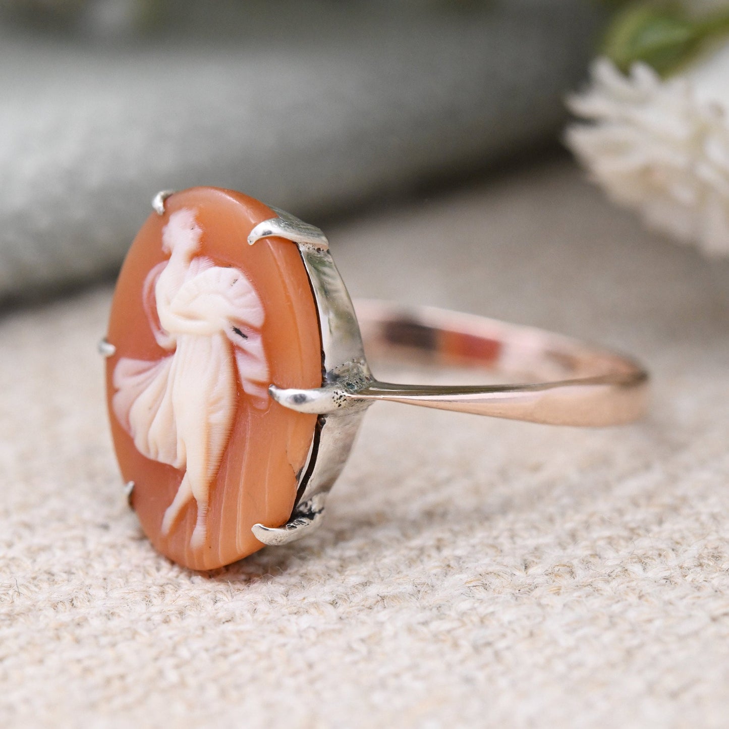 Vintage 9ct Gold and Silver Cameo Ring - Oval Shape Shell Dancing Girl with Open Fan | UK Size - N | US Size - 6 3/4