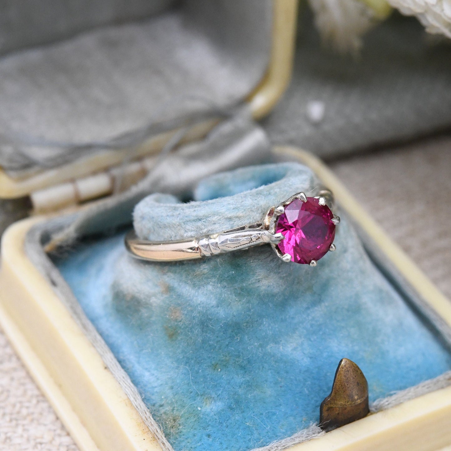 Vintage 9ct Gold Ruby Ring - Large Solitaire Stone | Stamped JH Lifetime | UK Size - M | US Size - 6