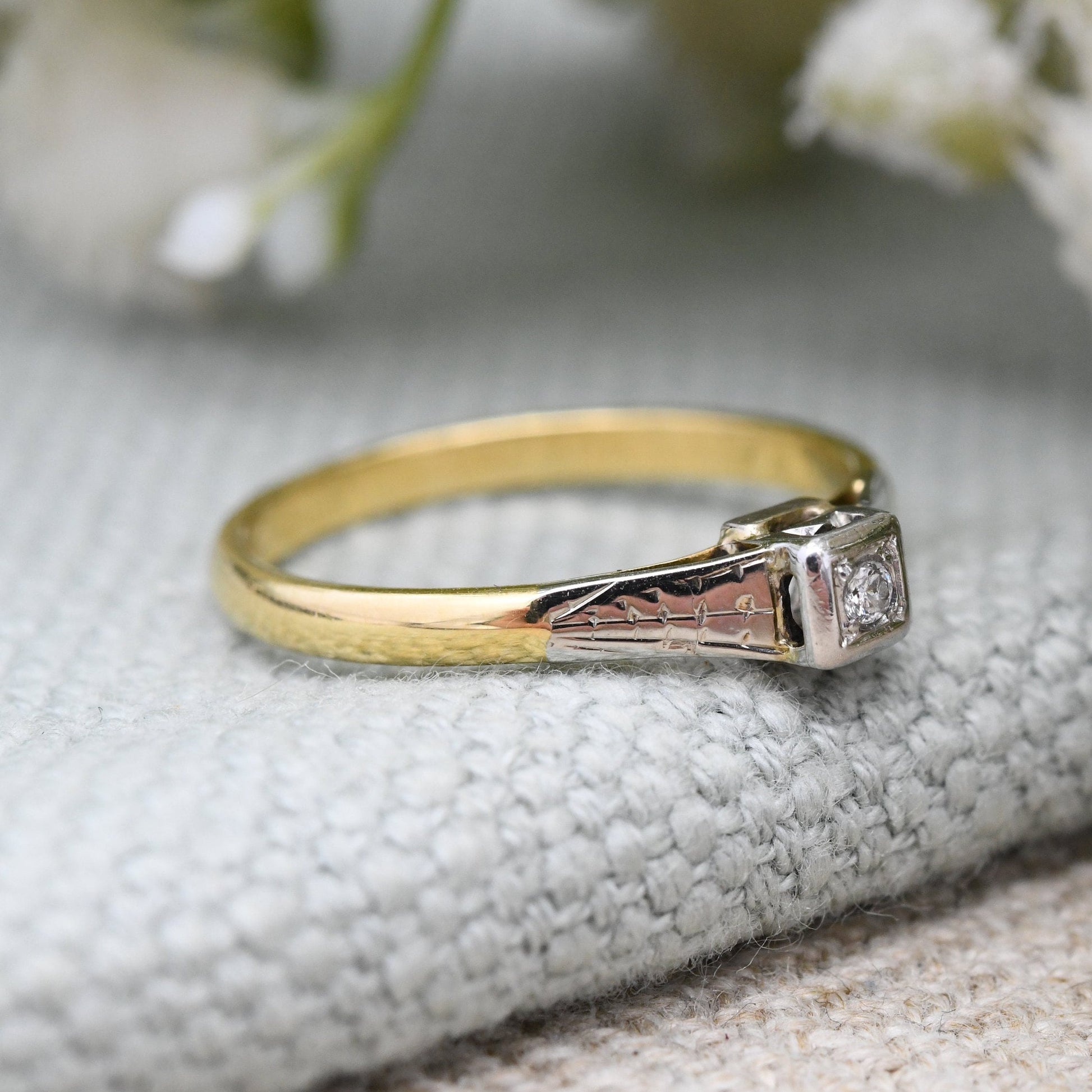 Antique 18ct Gold Solitaire Diamond Ring - Vintage Art Deco Engagement Ring | UK Size - M | US Size - 6 1/4